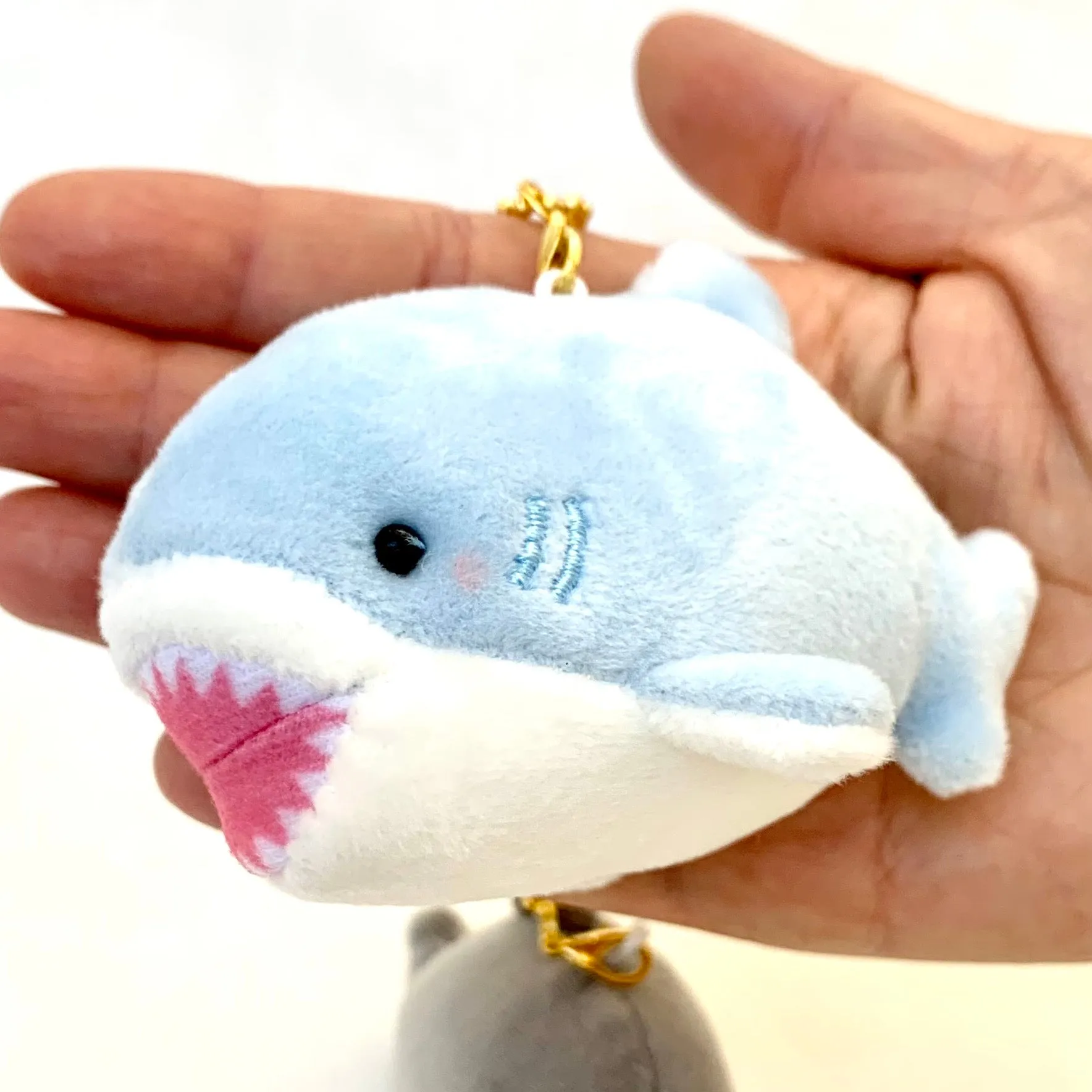 63273 CRUX Shark Buddy Charm Plush-3