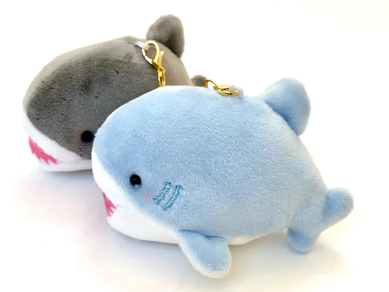 63273 CRUX Shark Buddy Charm Plush-3