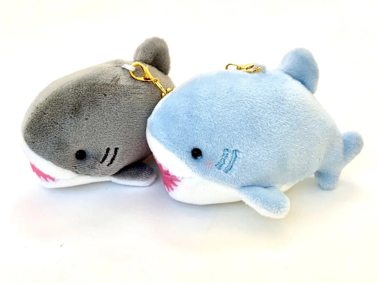 63273 CRUX Shark Buddy Charm Plush-3