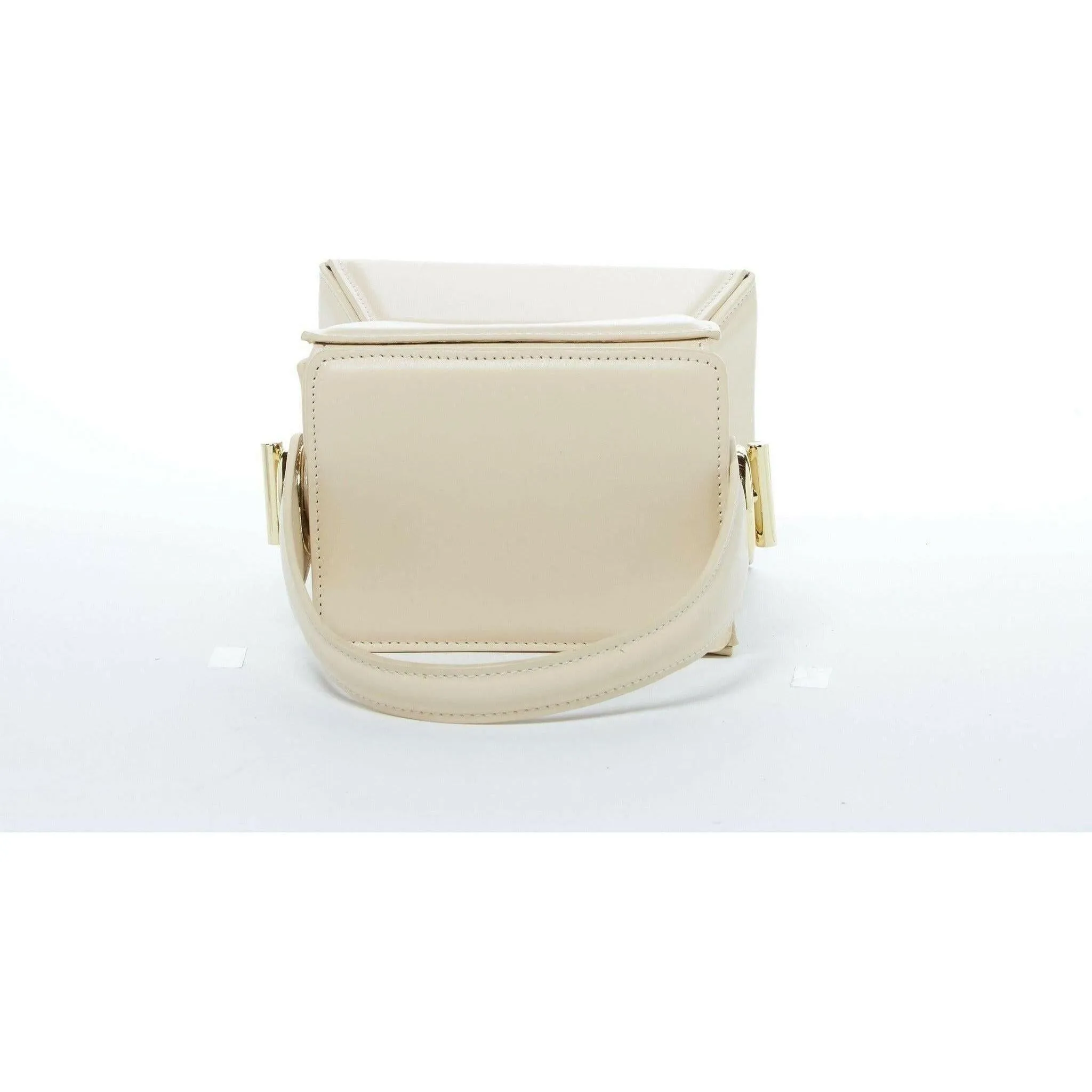 Amber Leather Bucket Bag in Creamy Off White