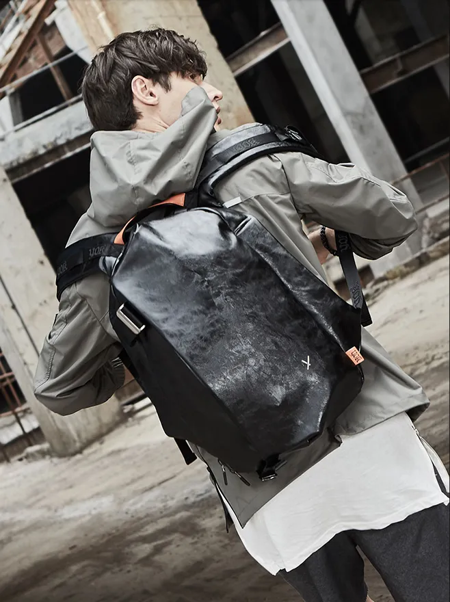 ARTIST WALK ON TREND MULTI PURPOSE PU LEATHER BACKPACK