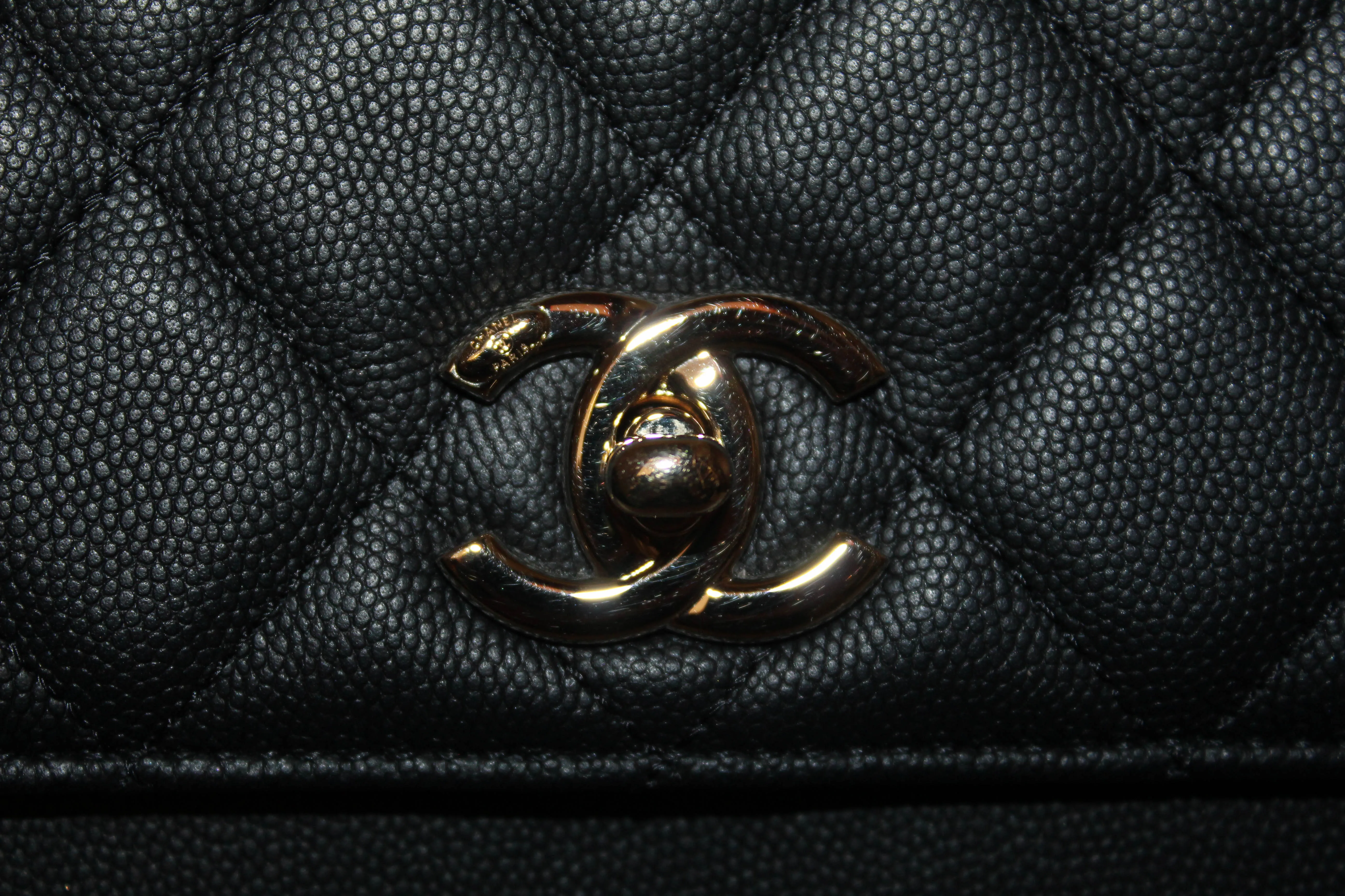 Authentic Chanel Black Caviar Leather Medium Business Affinity Flap Bag with Top Handle Messenger Bag
