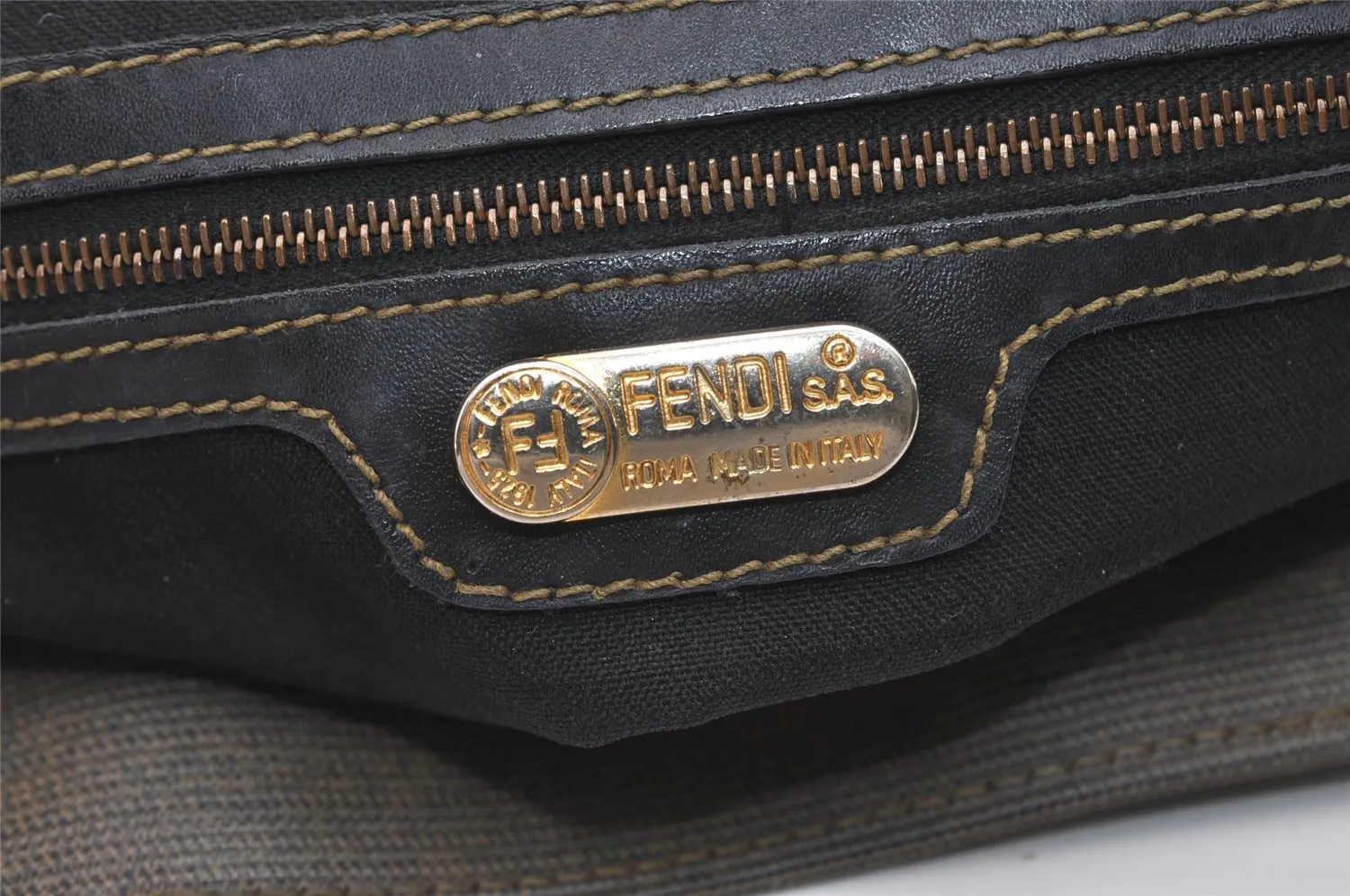 Authentic FENDI Vintage PVC Leather Shoulder Tote Bag Brown 6318J
