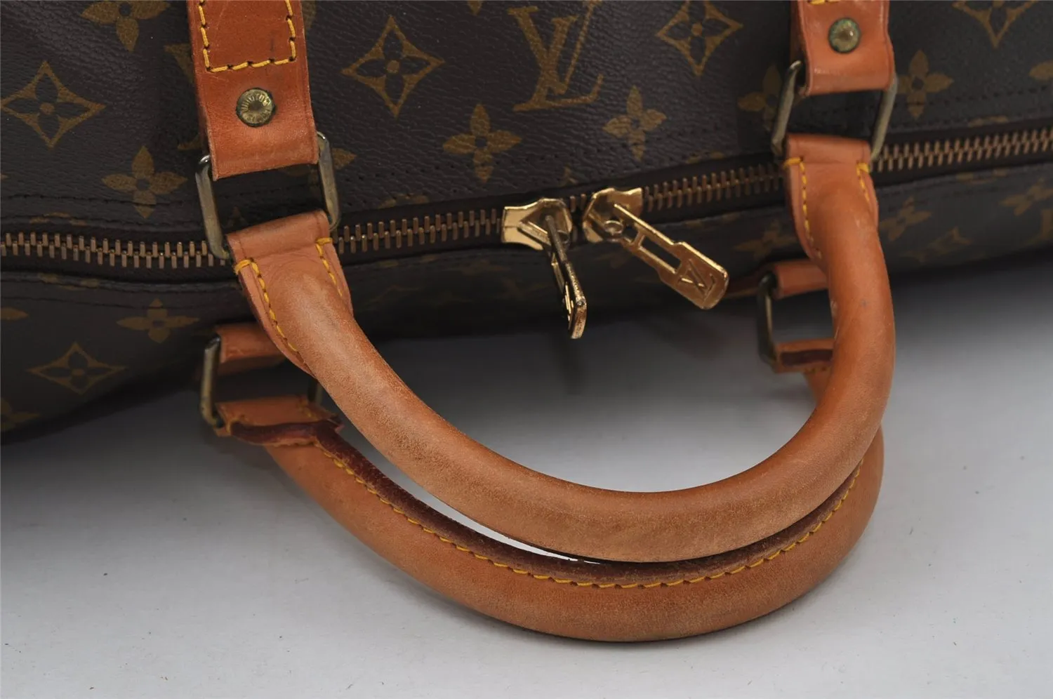Authentic Louis Vuitton Monogram Keepall 60 Travel Boston Bag M41422 LV 6209I