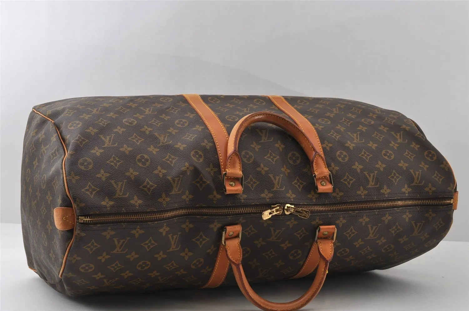 Authentic Louis Vuitton Monogram Keepall 60 Travel Boston Bag M41422 LV 6209I