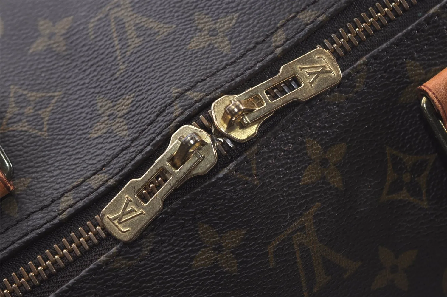 Authentic Louis Vuitton Monogram Keepall Bandouliere 55 M41414 Boston Bag 2960J