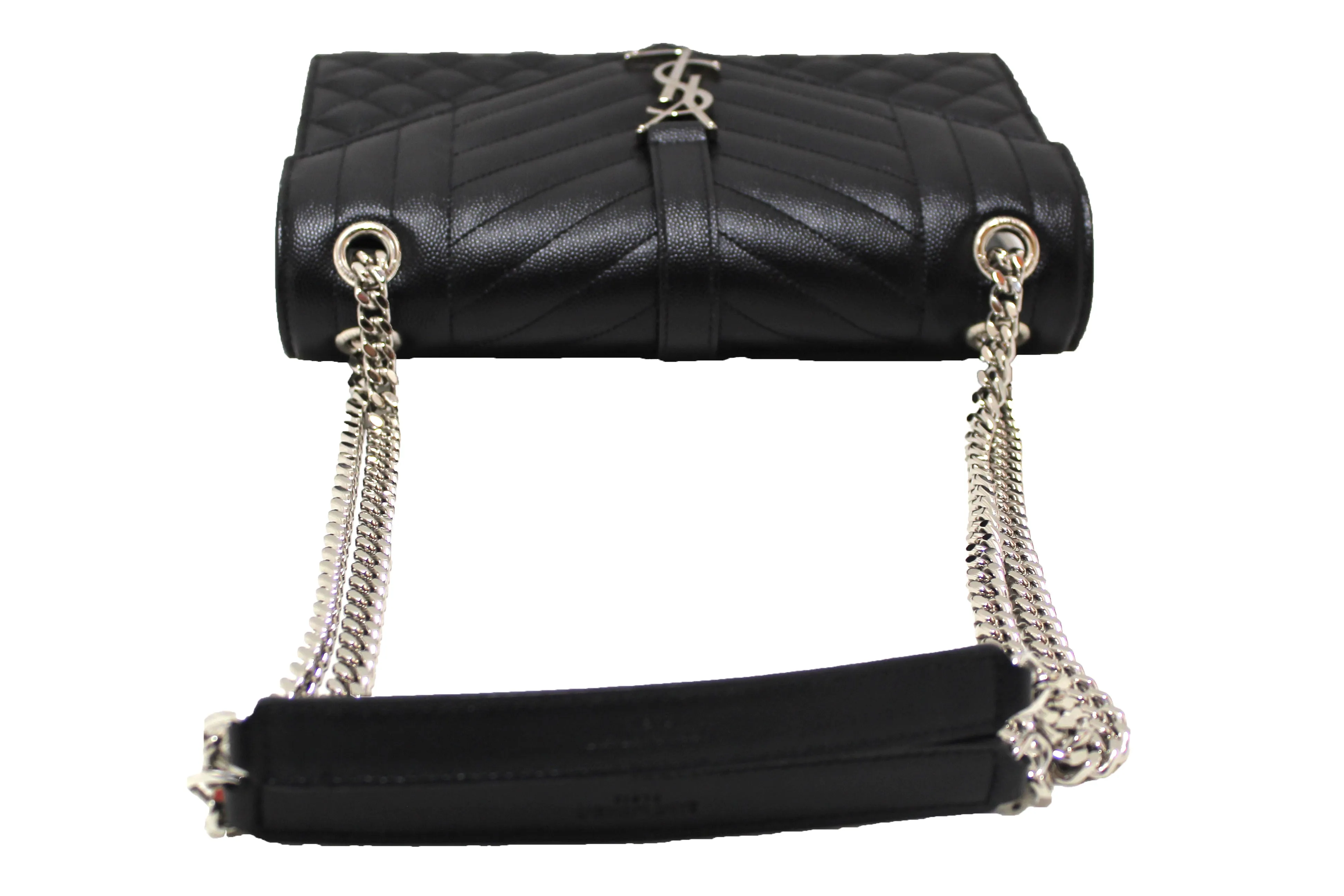 Authentic Saint Laurent Black Matelasse Grain De Poudre Embossed Leather Medium Envelope Bag