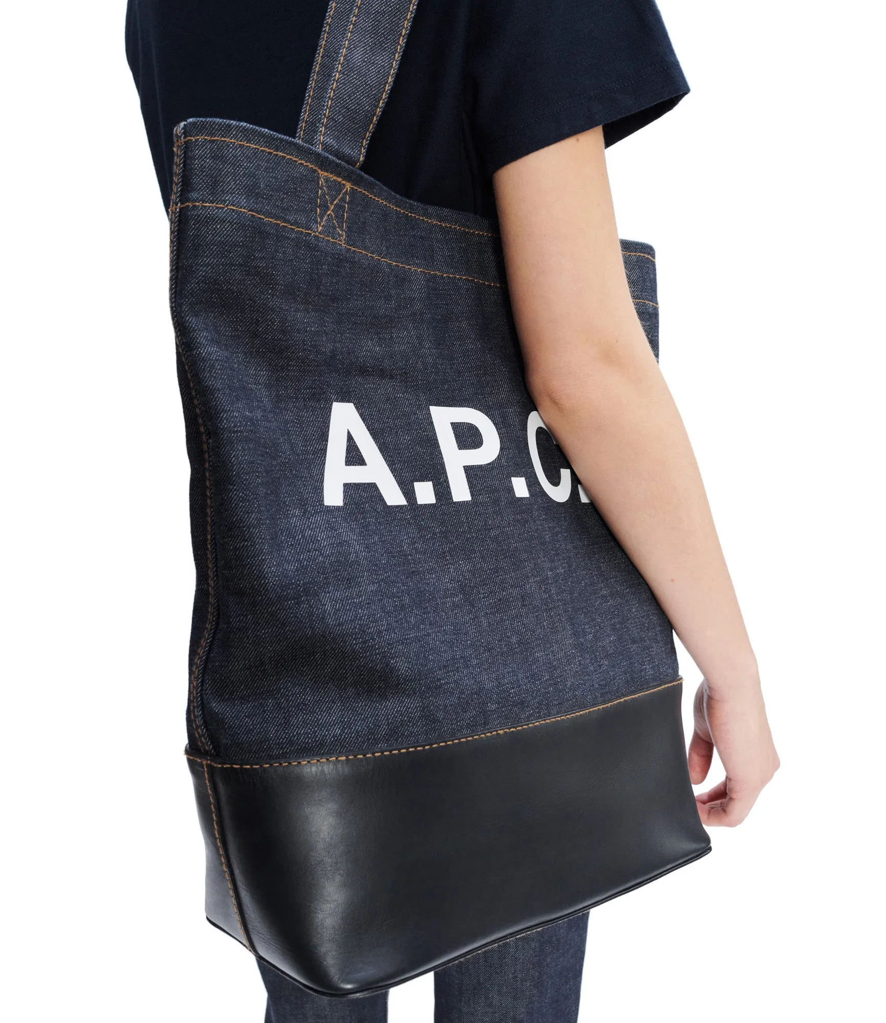 Axelle Tote
