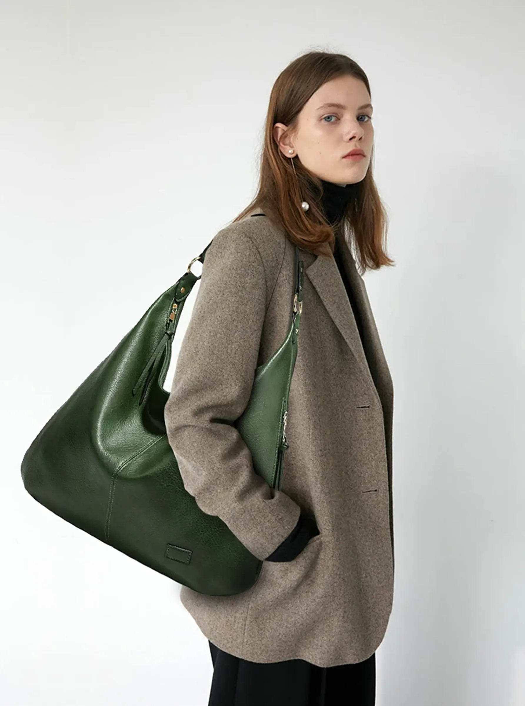 Calista Hobo Shoulder Bag