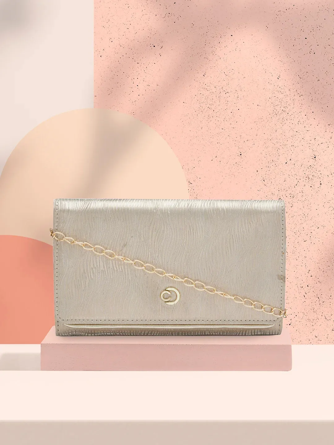 Caprese Eryka Clutch Medium Light Gold
