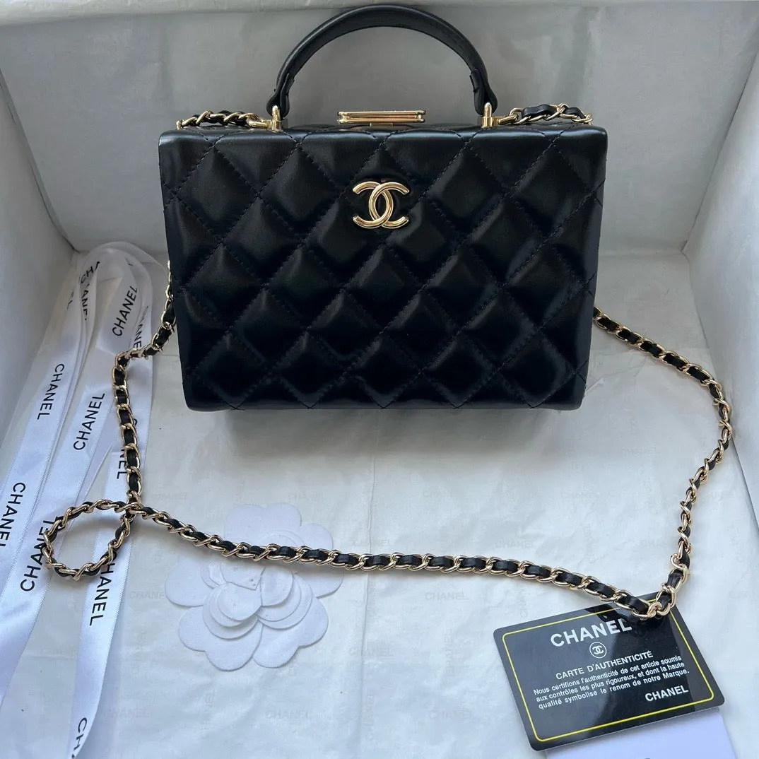 CC1061 Small Box Bag / 4.9 x 7.1 x 2.6in