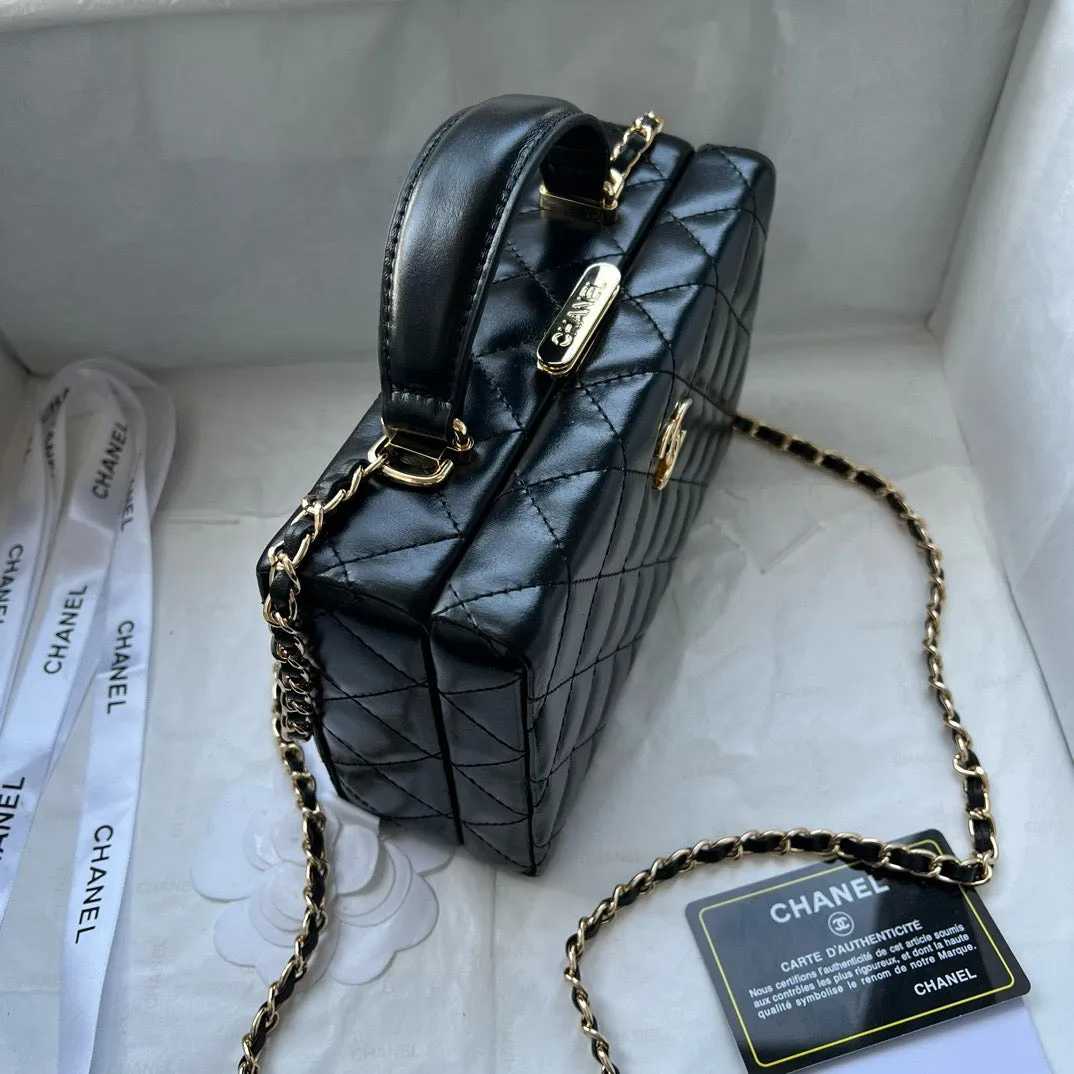 CC1061 Small Box Bag / 4.9 x 7.1 x 2.6in