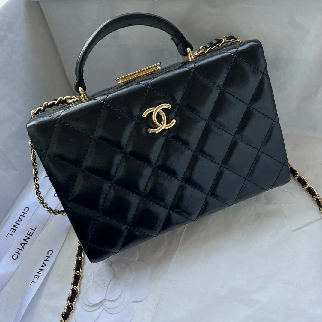 CC1061 Small Box Bag / 4.9 x 7.1 x 2.6in