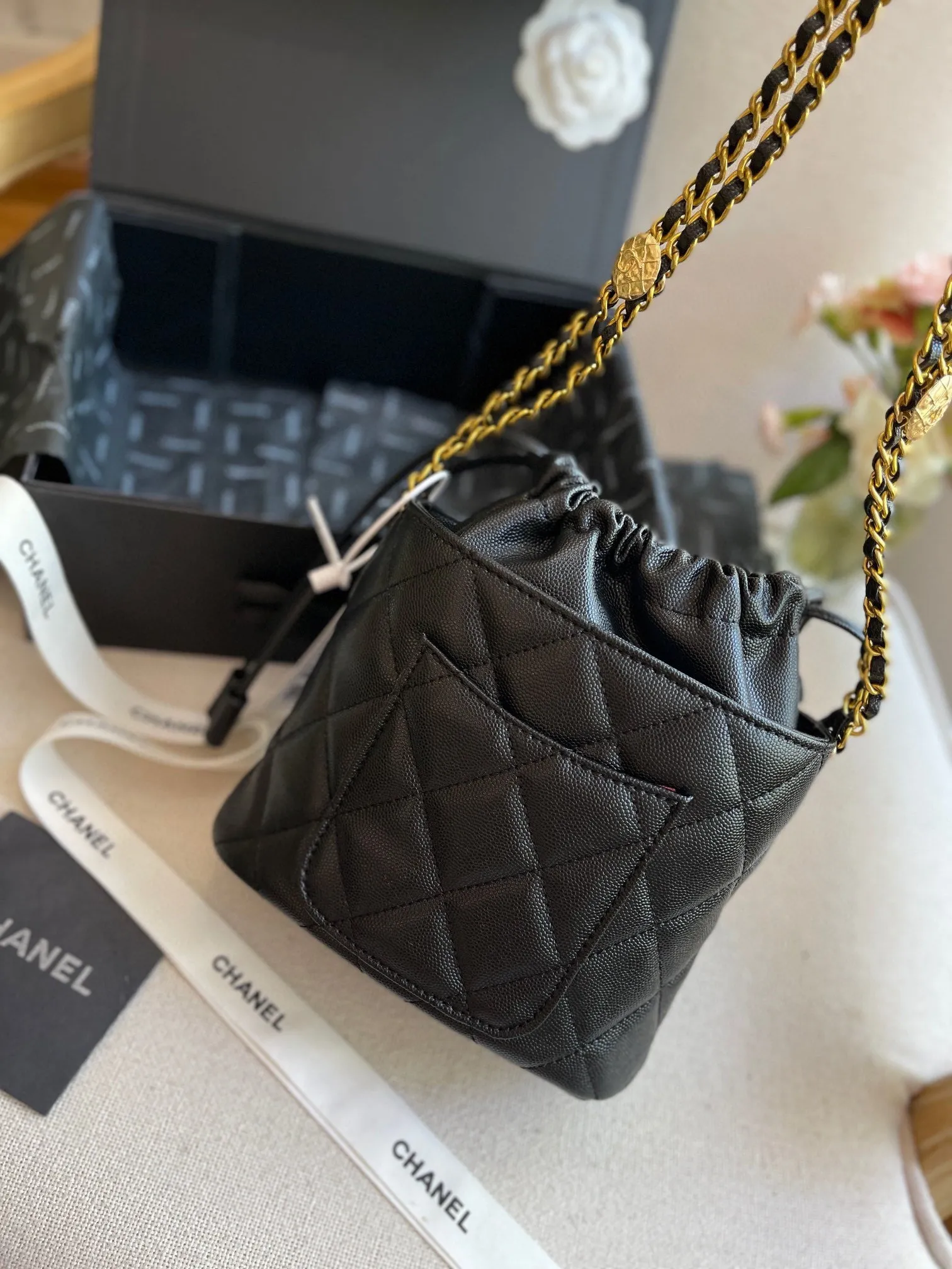 CC662 Mini Bucket Bag / 7x6.3x4.3inch