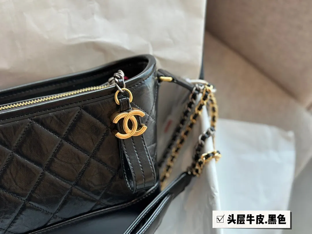 CC885 Gabrielle / 7.8x5.9x3.1inch