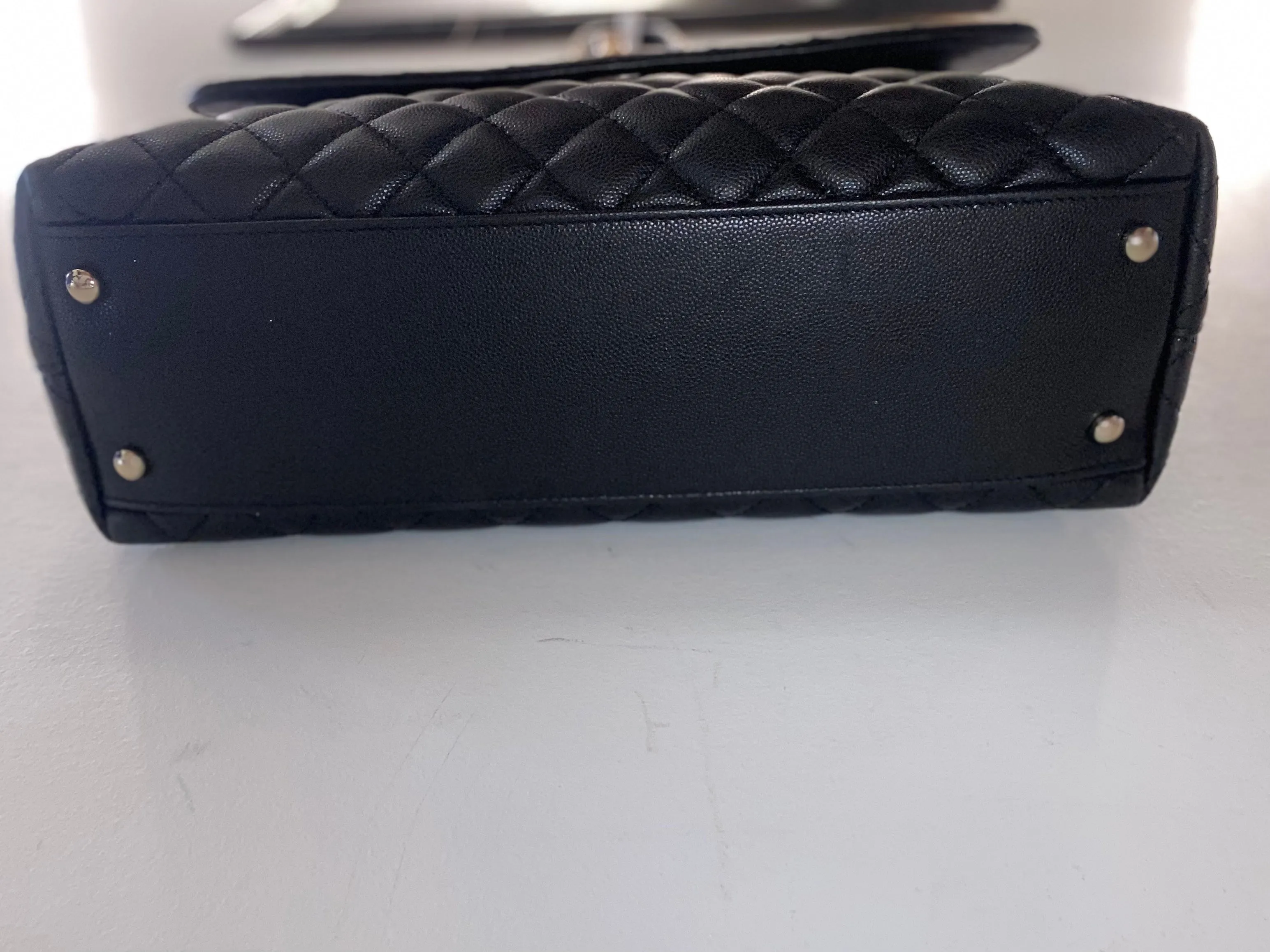 CHANEL CAVIAR QUILTED MEDIUM COCO TOP HANDLE FLAP BAG