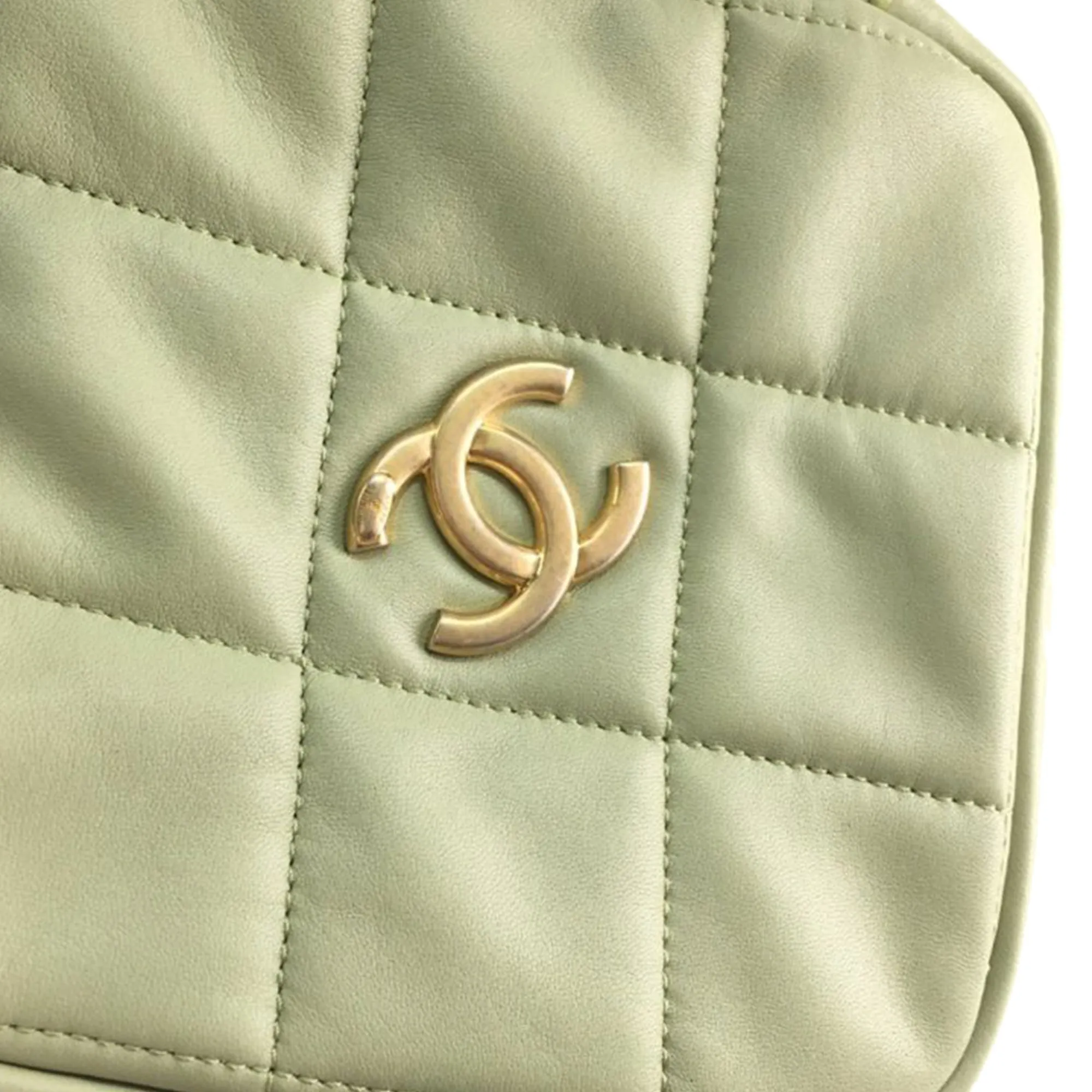 Chanel CC Lambskin Diamond Clutch with Chain Crossbody Bag