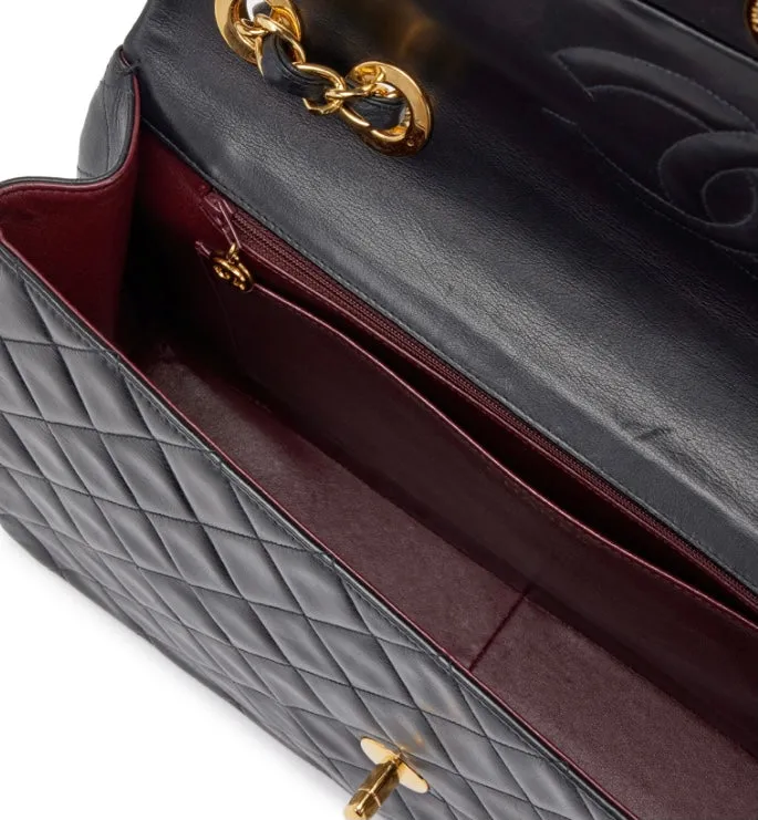 CHANEL VINTAGE JUMBO CLASSIC FLAP BAG