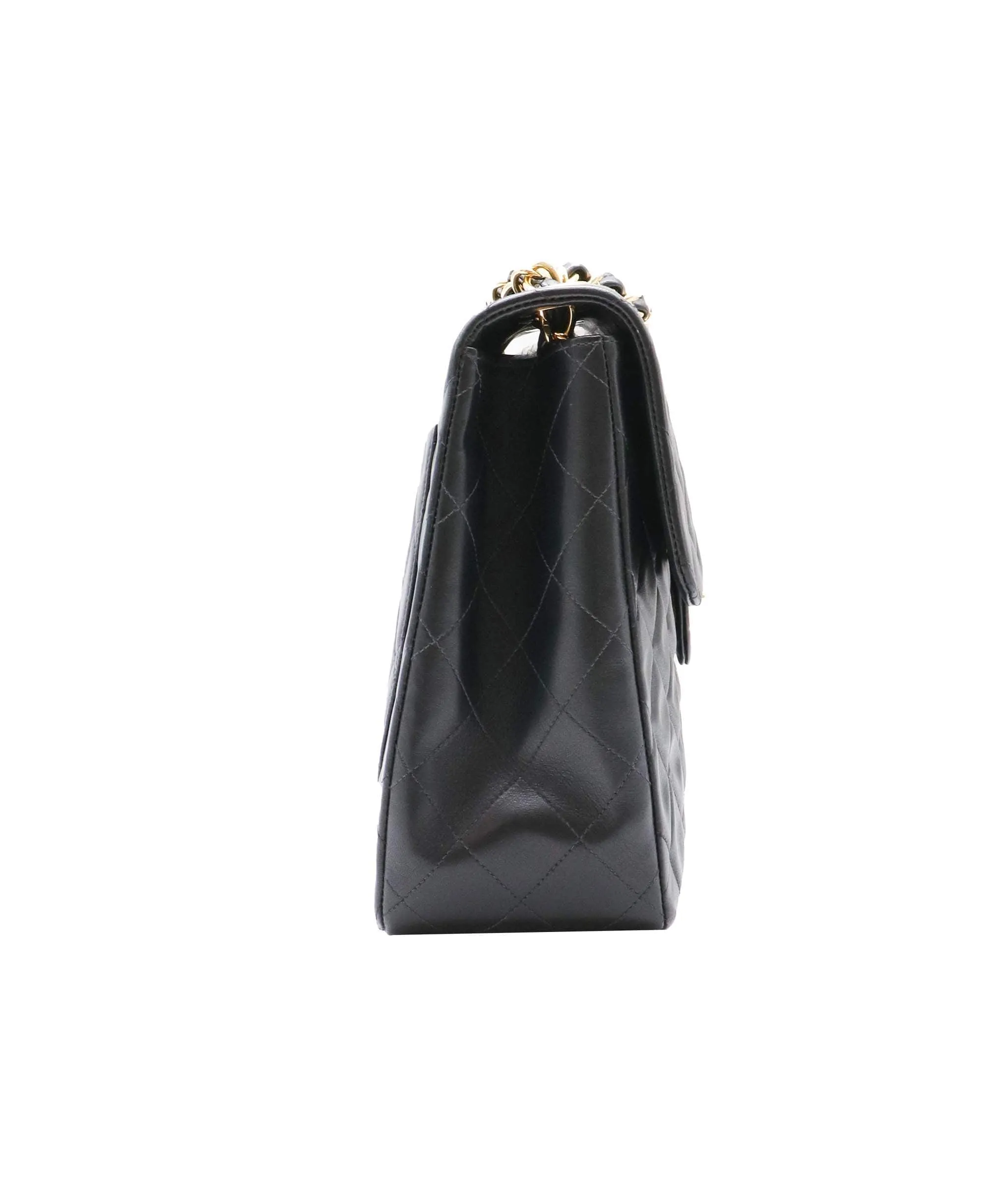 CHANEL VINTAGE MATELASSE 34 CHAIN SHOULDER BAG BLACK LAMB SKIN 90244702 DXBS0593