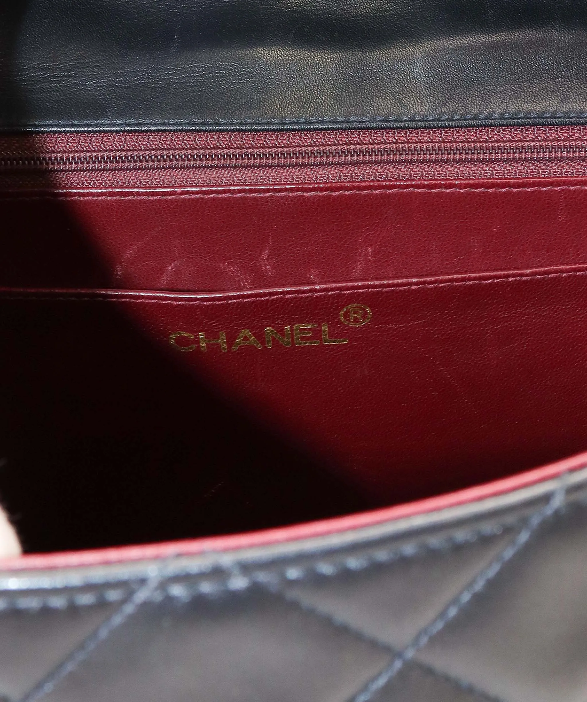CHANEL VINTAGE MATELASSE 34 CHAIN SHOULDER BAG BLACK LAMB SKIN 90244702 DXBS0593