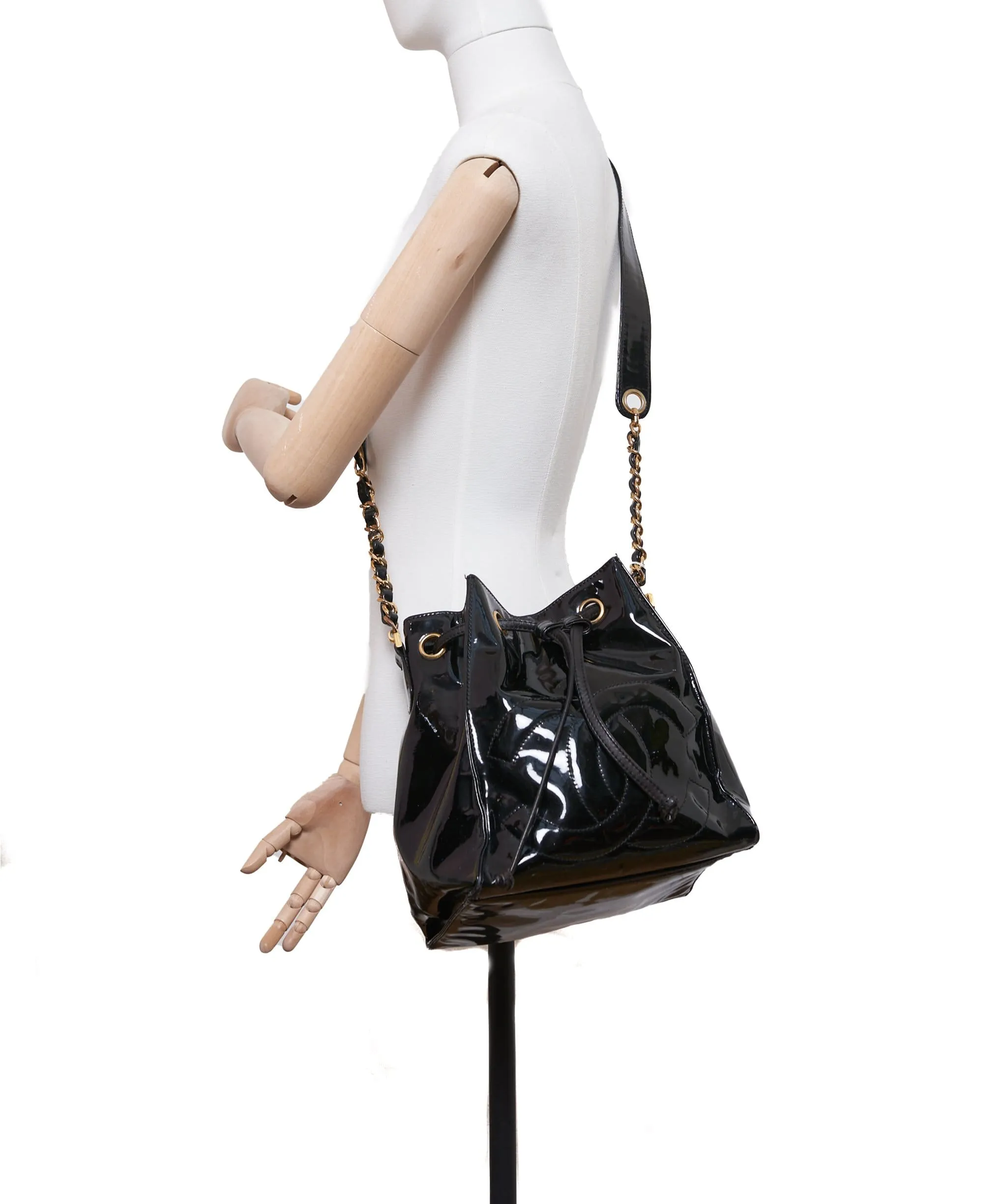Chanel Vintage Patent Bucket Bag - AWL1421