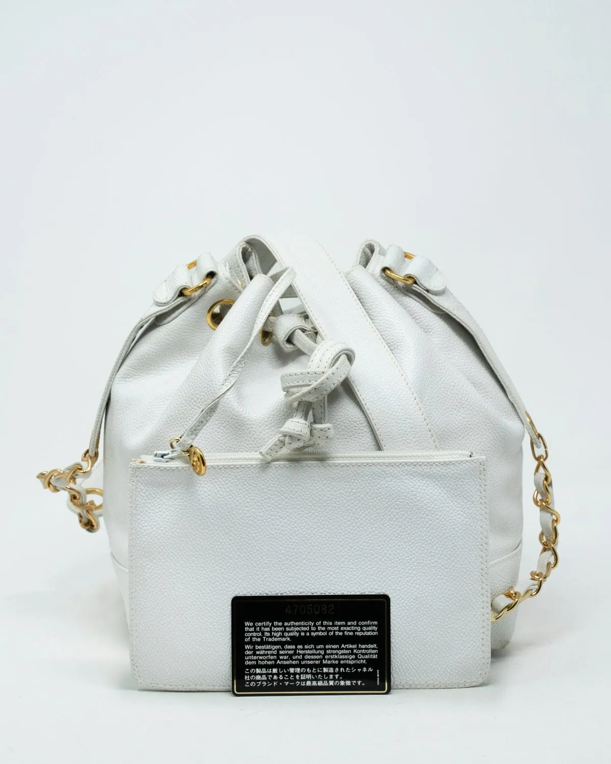 Chanel Vintage White Caviar Skin Medium Drawstring Shoulder Bag - AWL3135