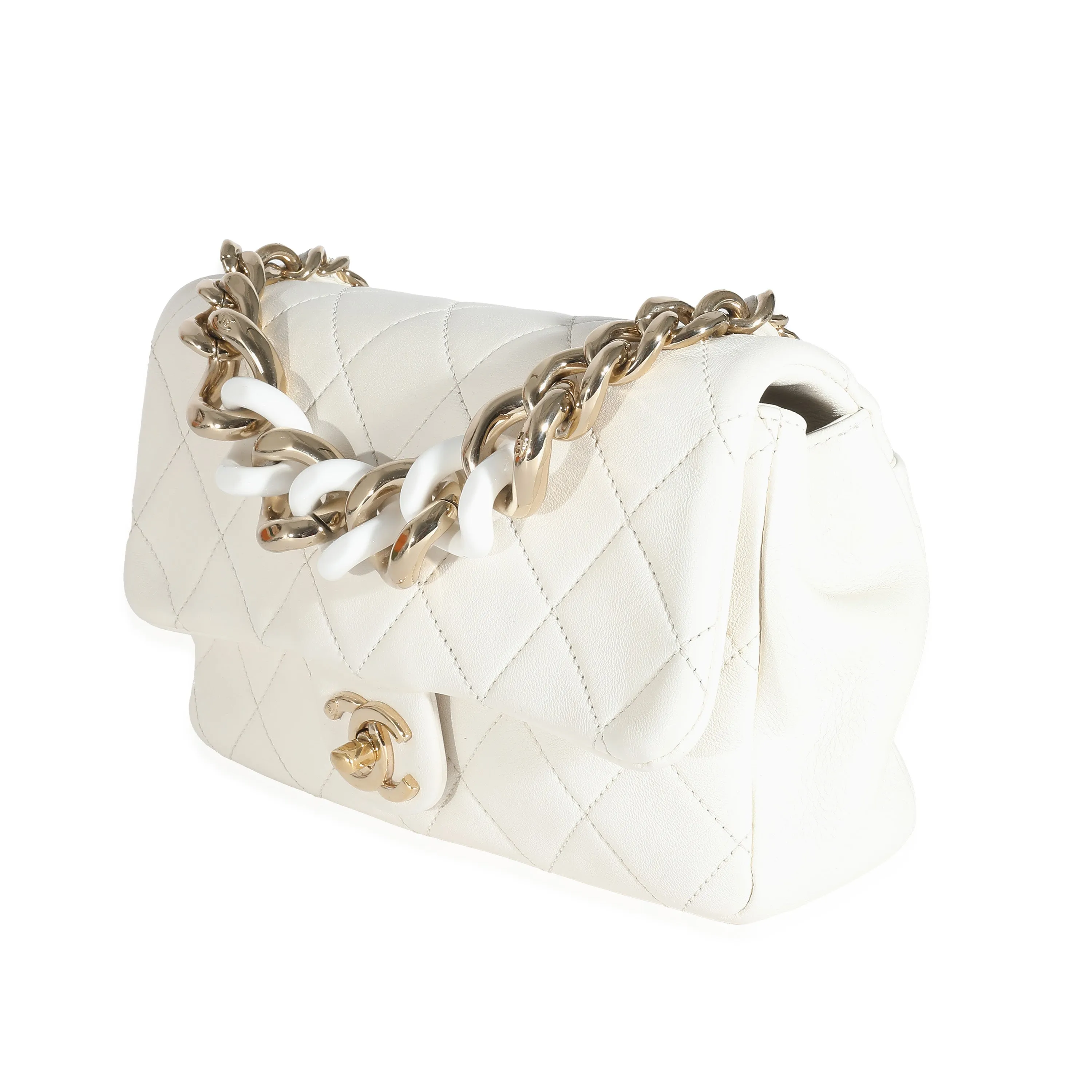 CHANEL White Quilted Lambskin Elegant Chain Flap Bag