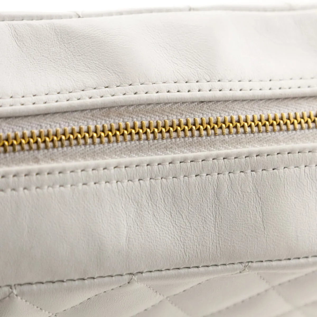 Chanel White Quilted Lambskin Vintage CC Tote Bag