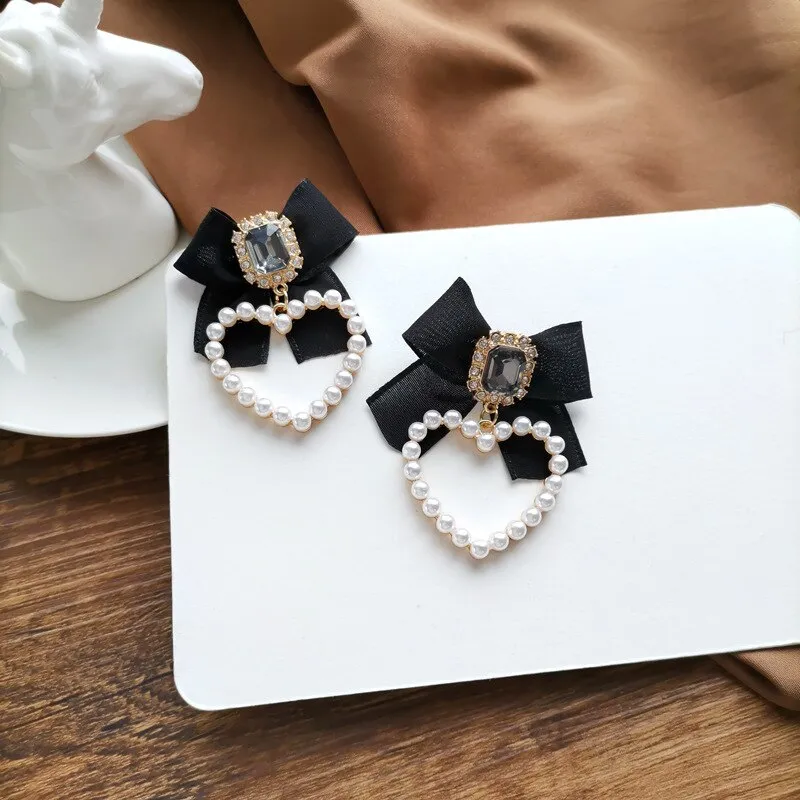 Chicmy-Korean Temperament Retro Rhinestone Bow Clip Earrings