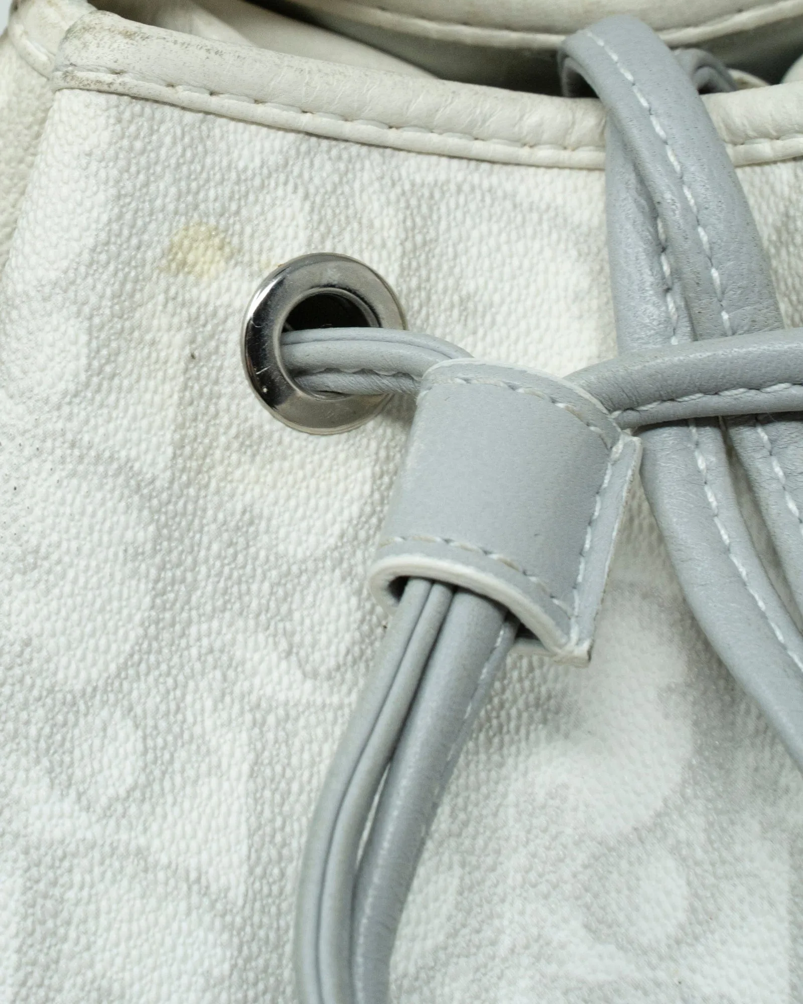 Christian Dior Cream & Grey Oblique Leather Bucket Bag  - AGL1911