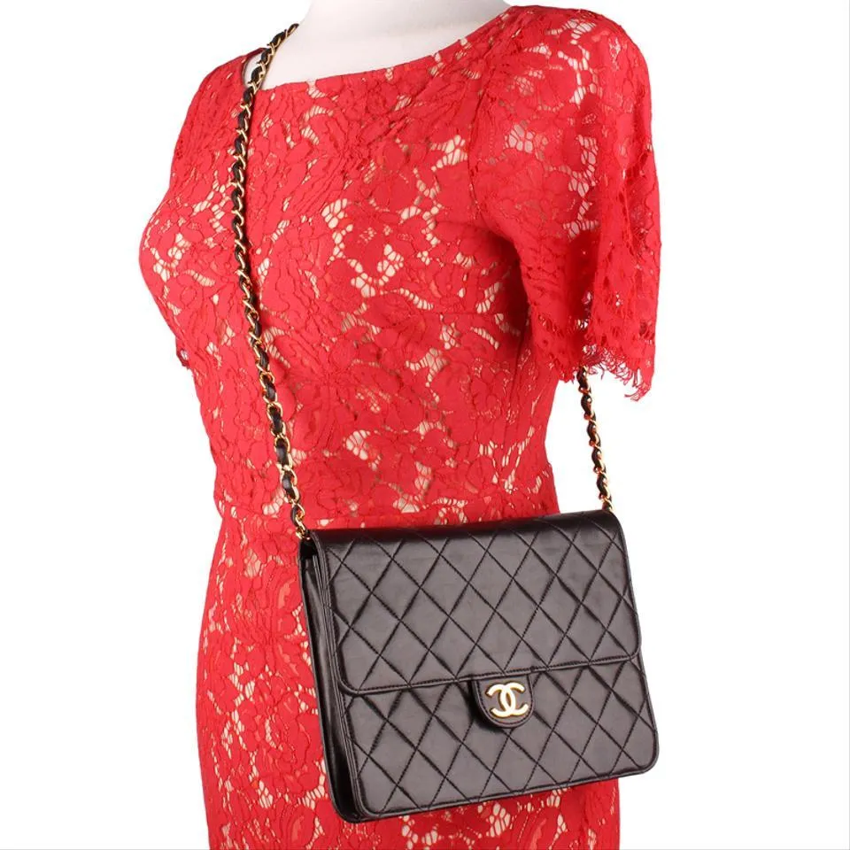 Classic CC Front Flap Lambskin Leather Shoulder Bag