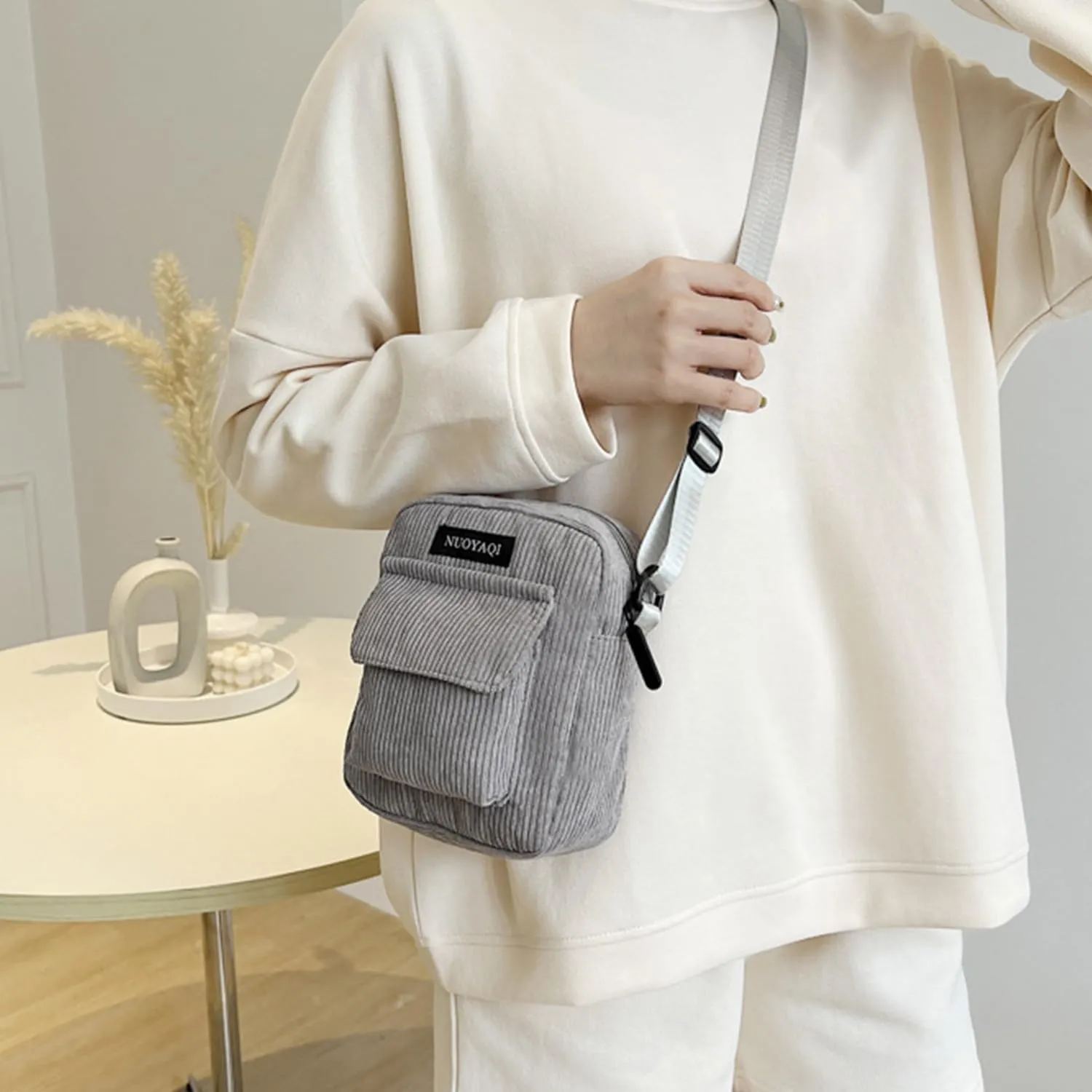 Crossbody Bags for Women Kawaii Small Mini Purses Lightweight Cute Bear Cell Phone Bags