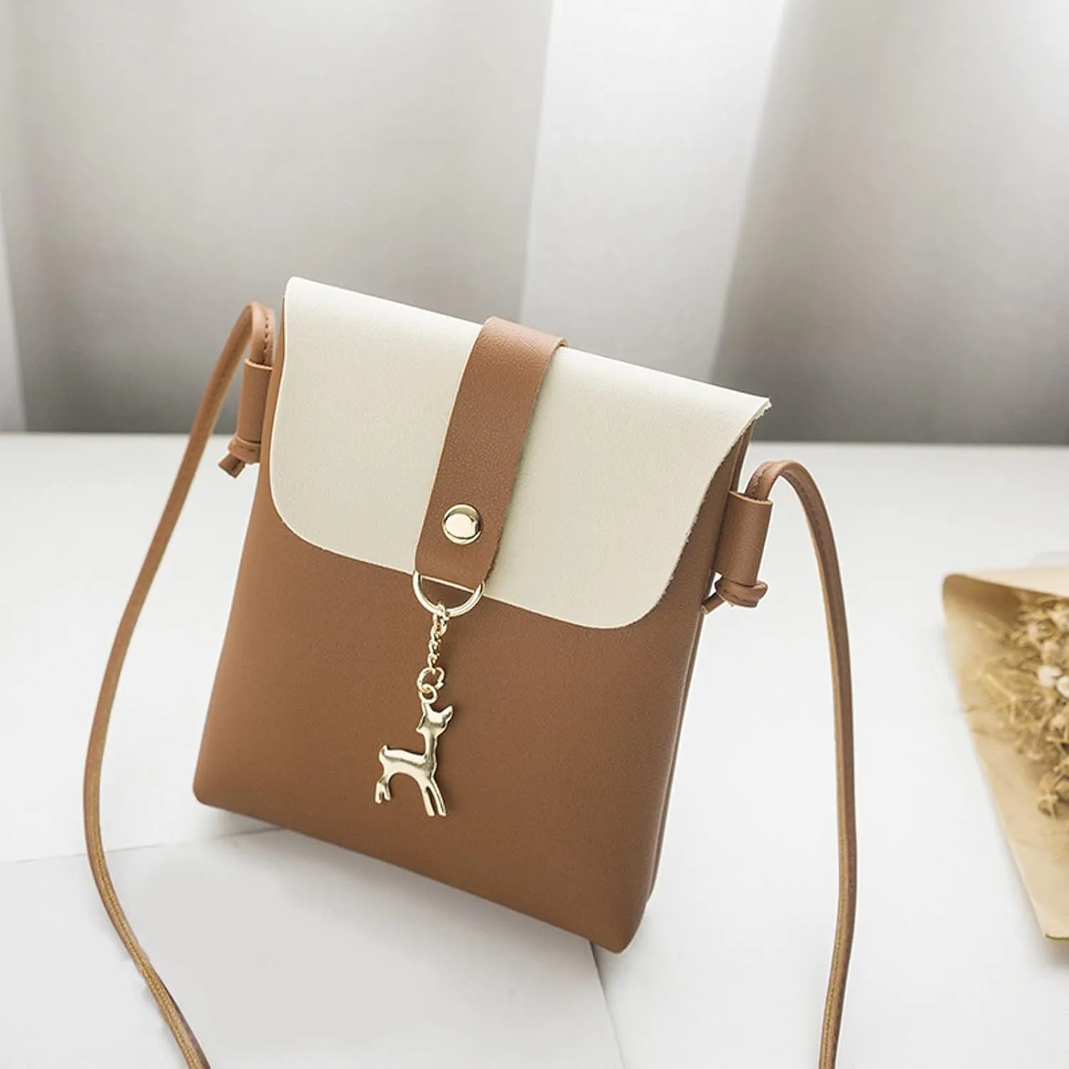 Crossbody Crescent Bags for Women Lightweight Quilted Leather Handbags for Women Beach Bag Water Proof Sandproof(Brown)