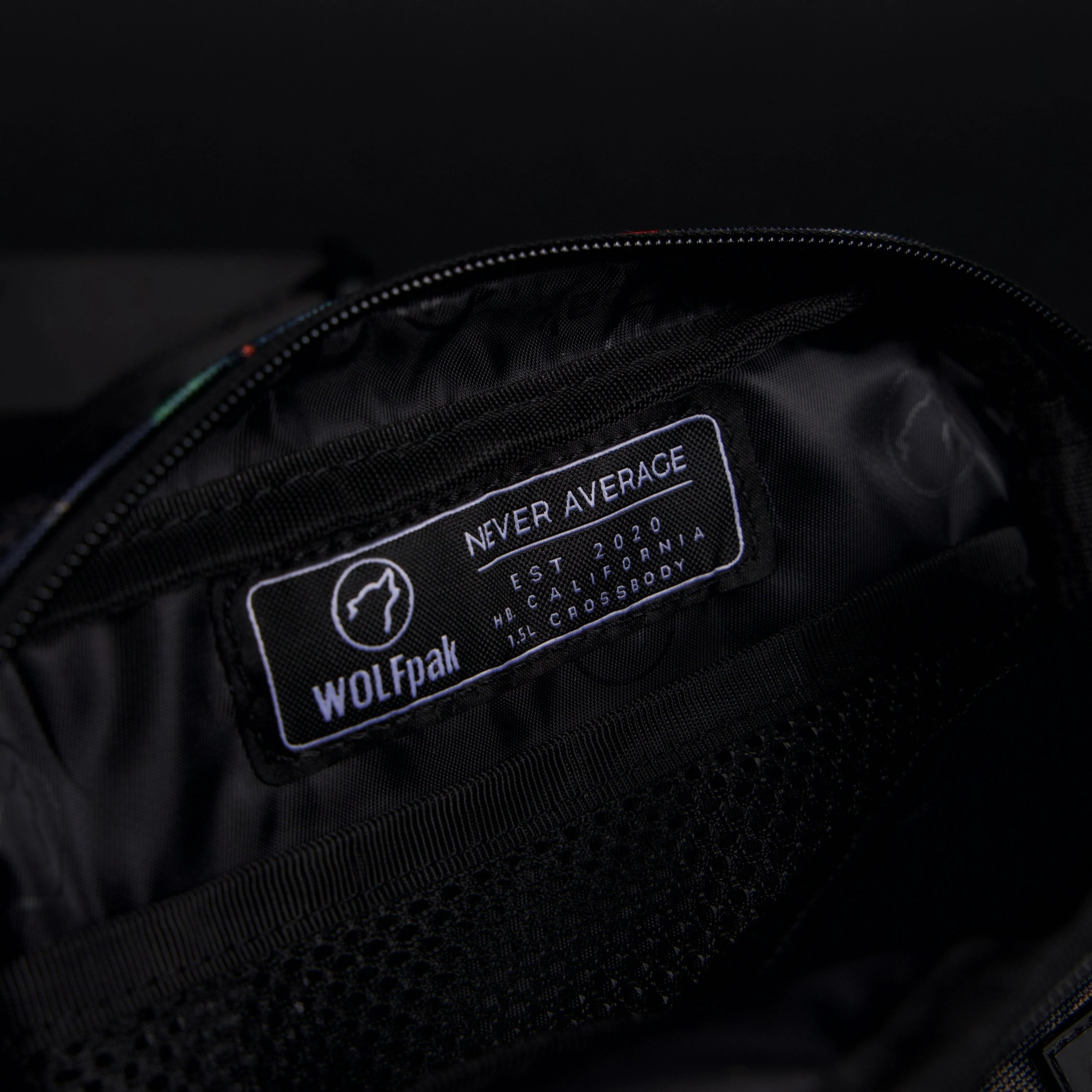 Crossbody Pack Love Never Dies