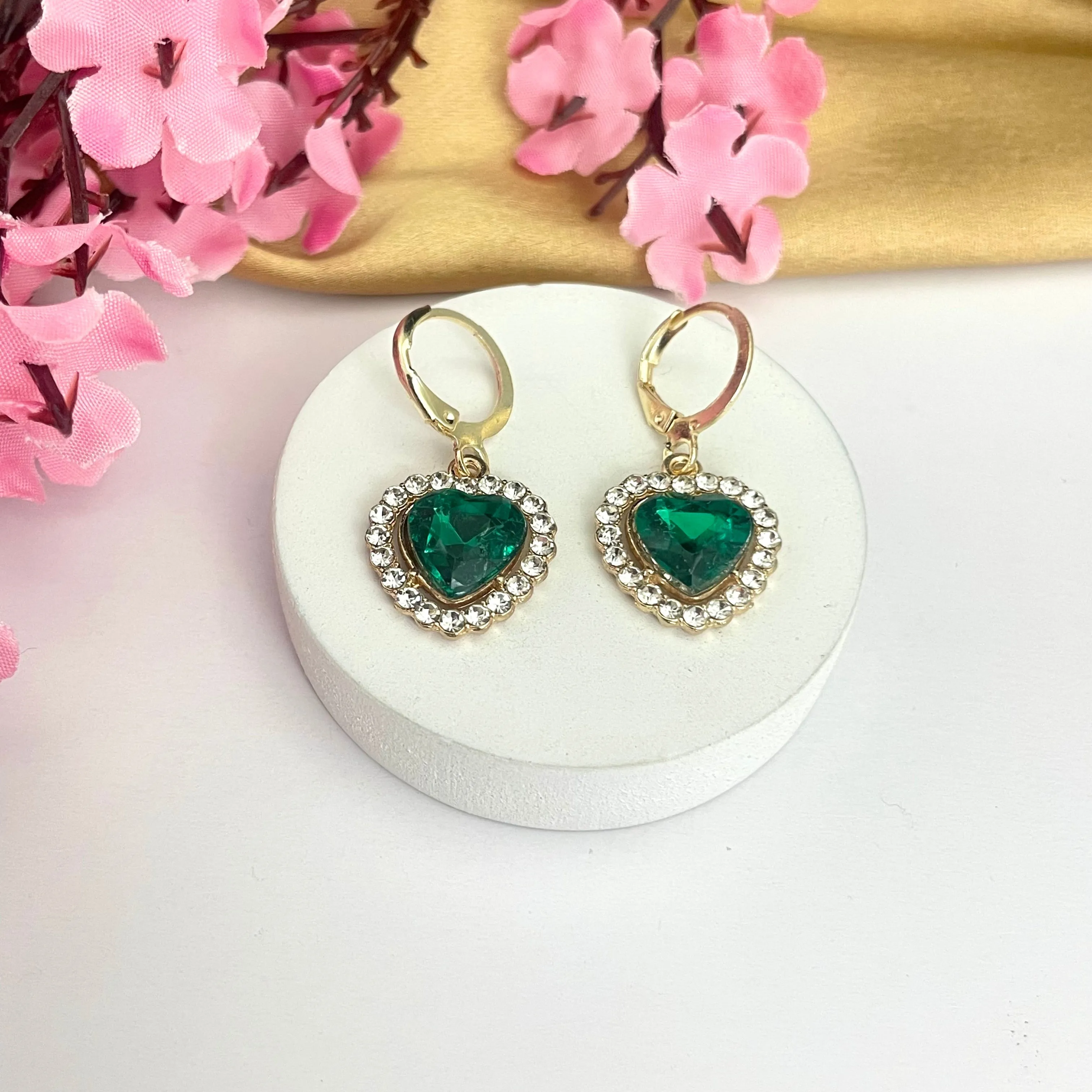 Cute Crystal Green Heart Charm Huggies Perfect For Dailywear