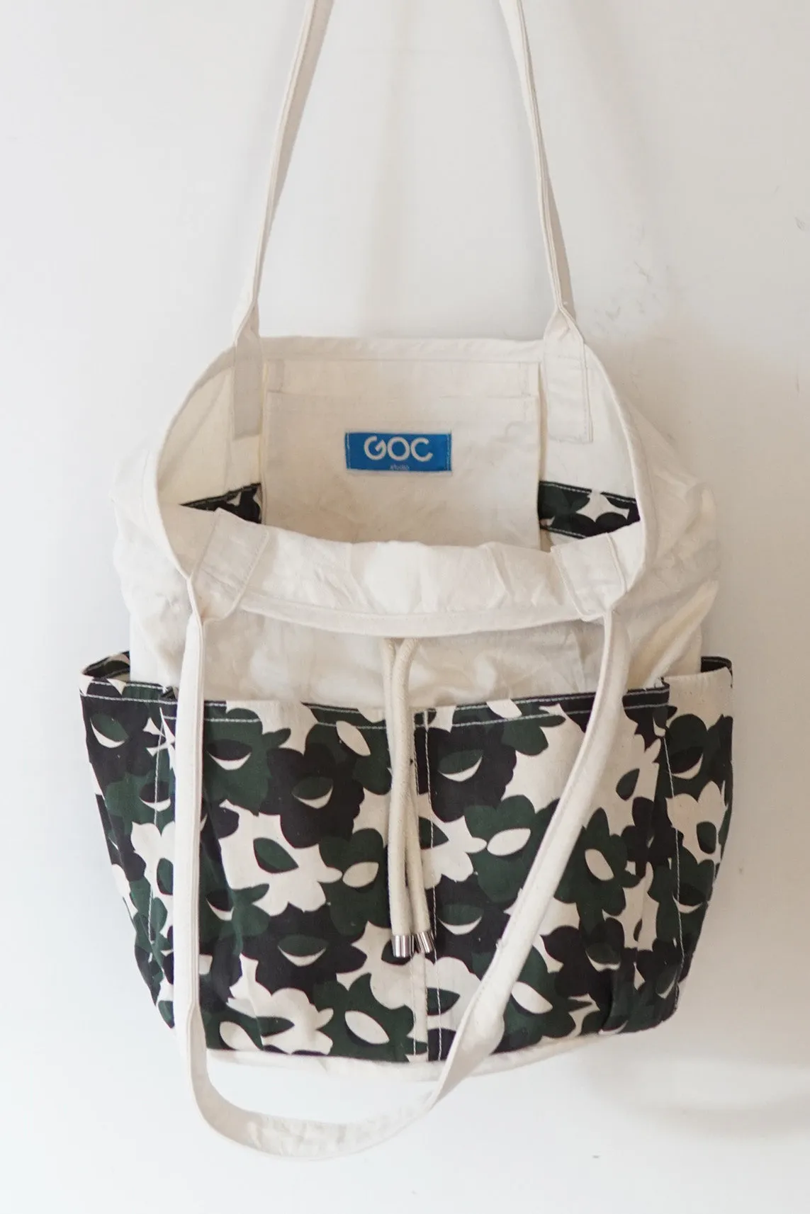 Daffodil Pattern Drawstring Canvas Tool Tote Bag