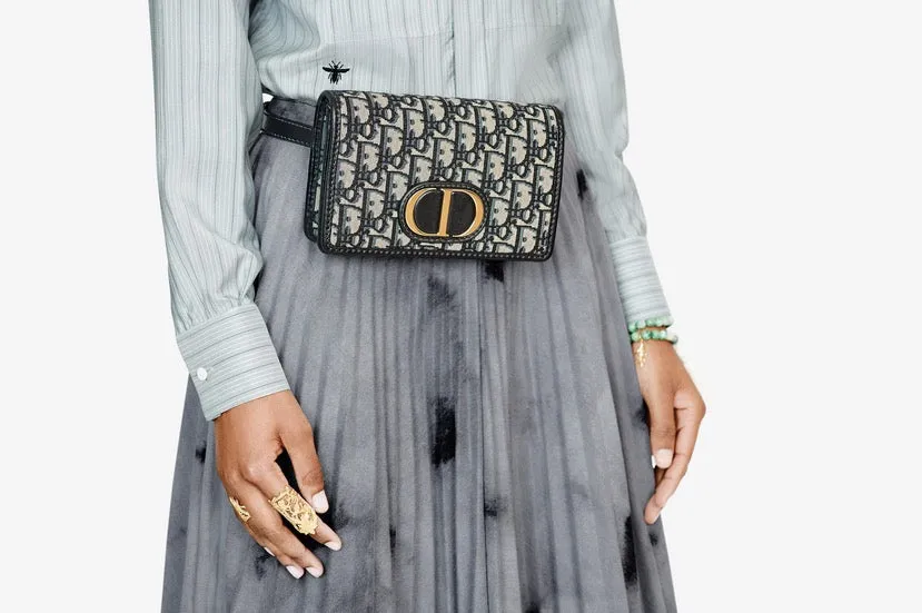 DR285 2-in-1 30 Montaigne Pouch / 7.5 x 5 x 1.5 inches