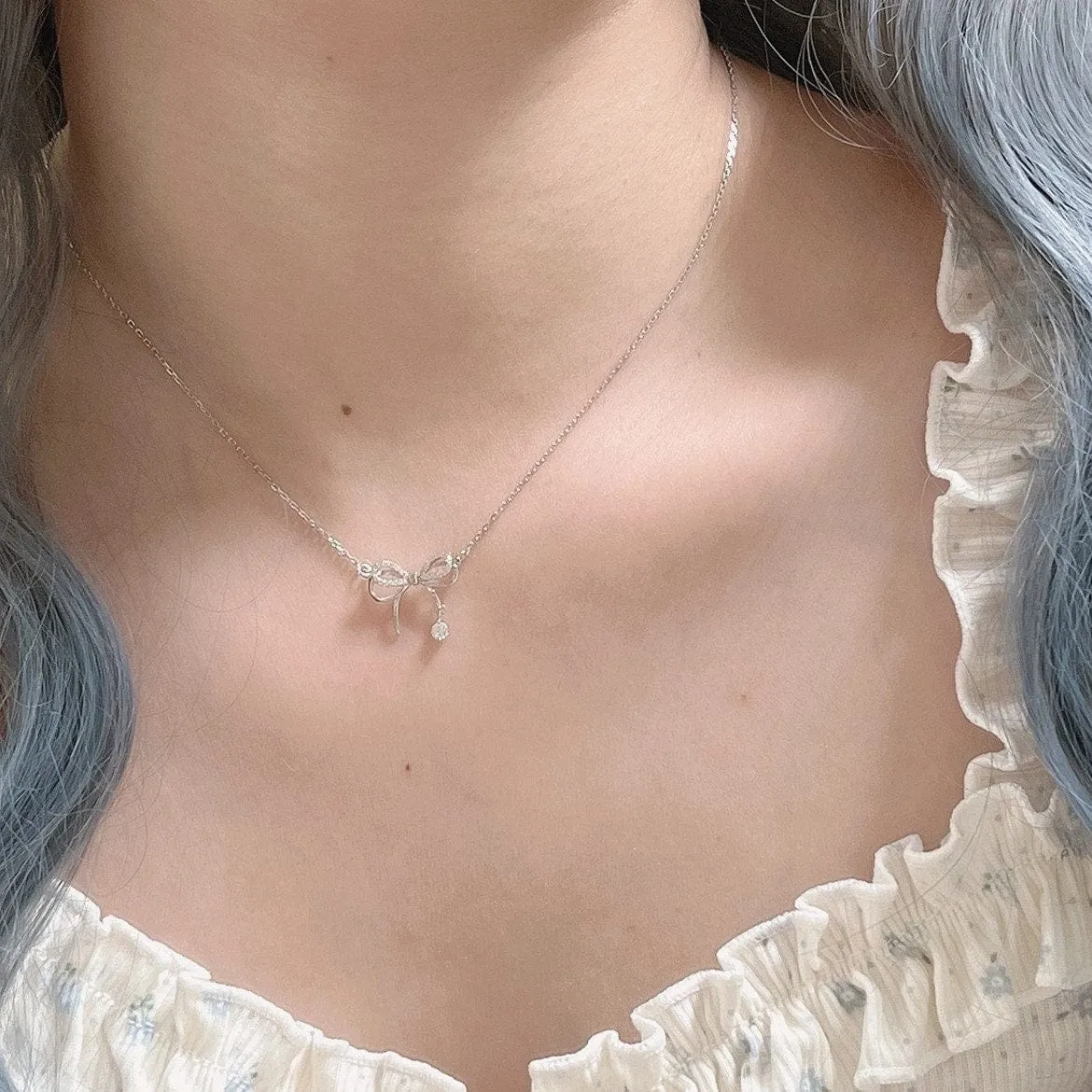 Elegant Kawaii Bowknot Charm Necklace