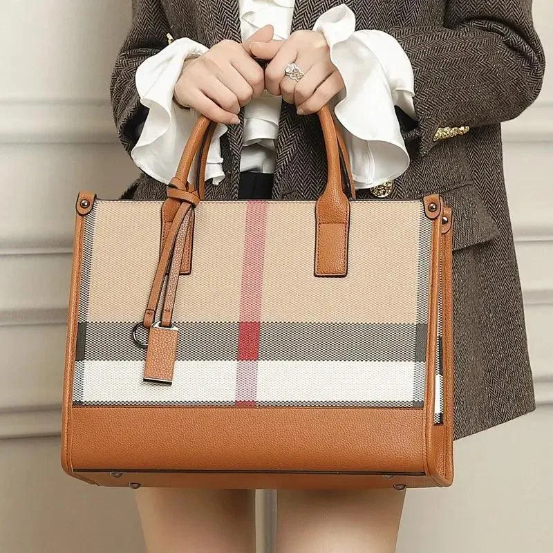 European Retro High-Grade Handbag