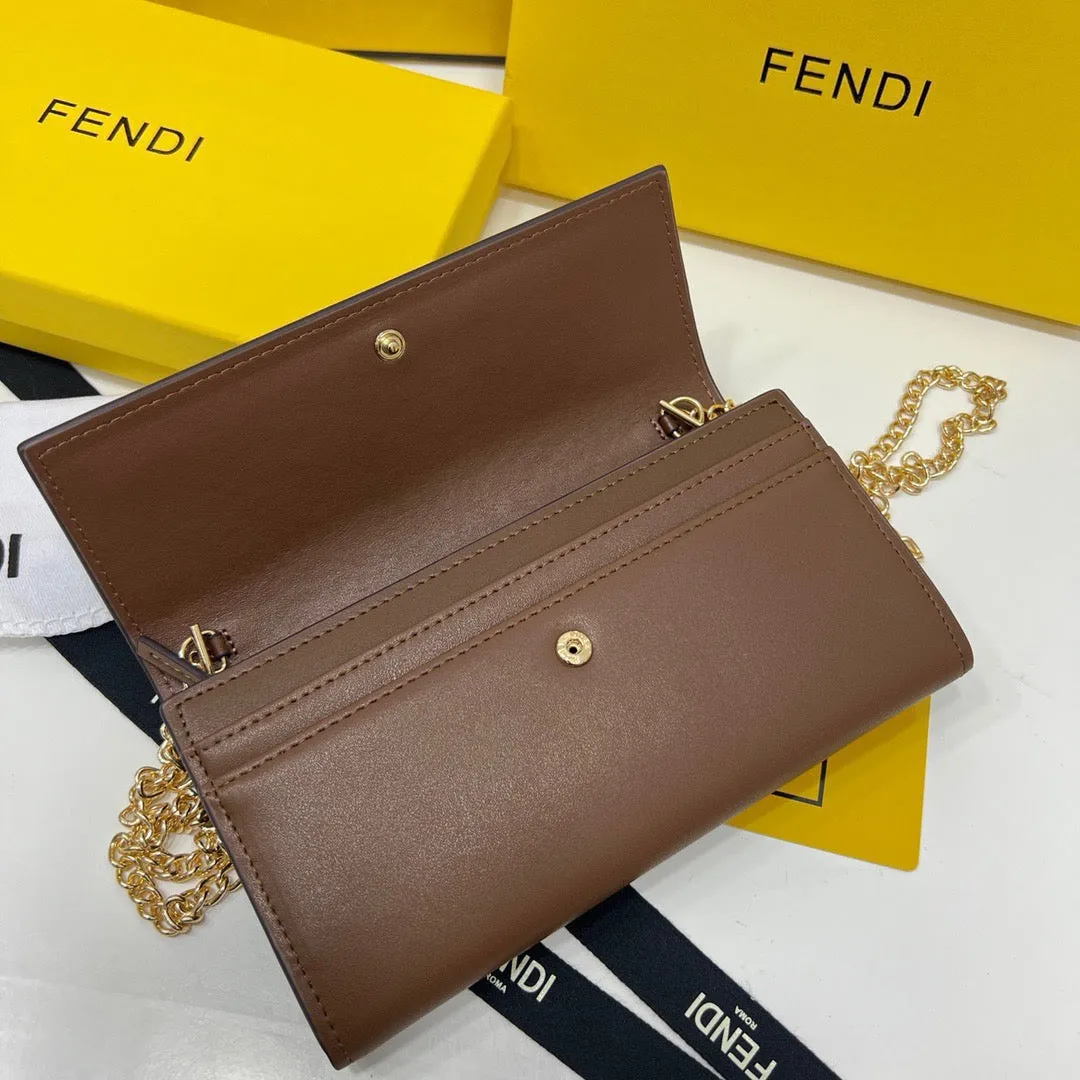 FF258 Fendi Roma Wallet  / 7.4x3.5x1.3inch