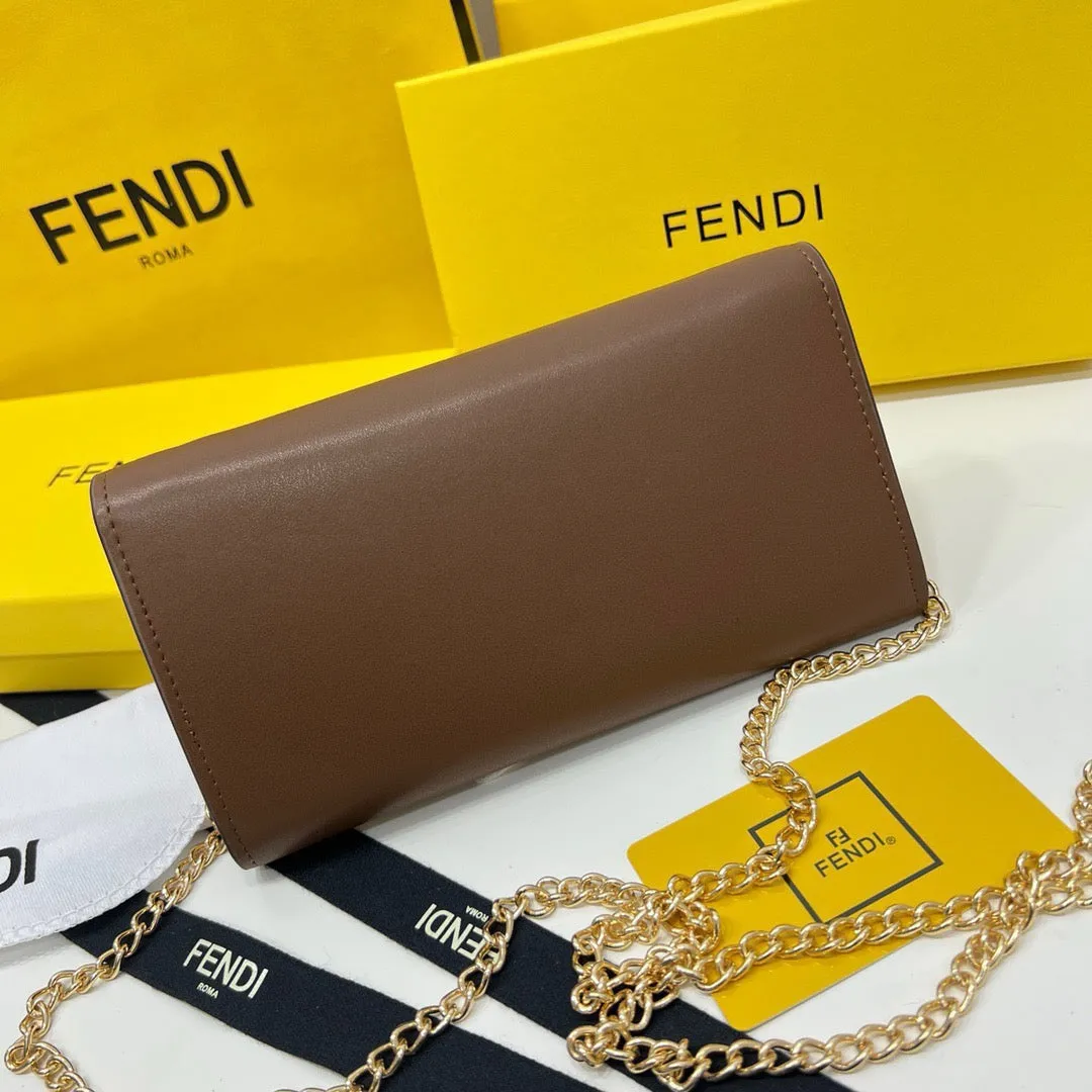 FF258 Fendi Roma Wallet  / 7.4x3.5x1.3inch