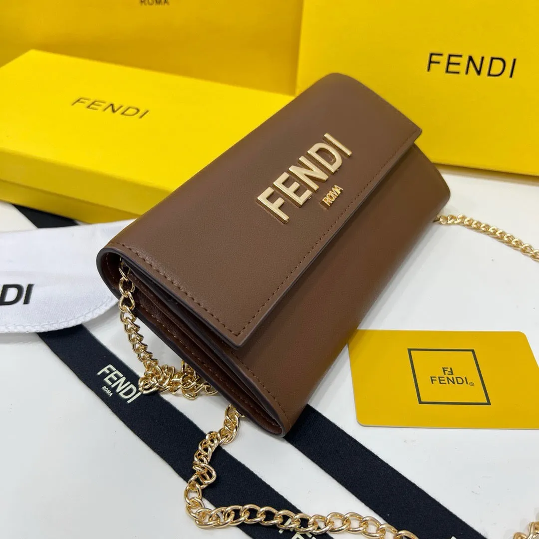 FF258 Fendi Roma Wallet  / 7.4x3.5x1.3inch