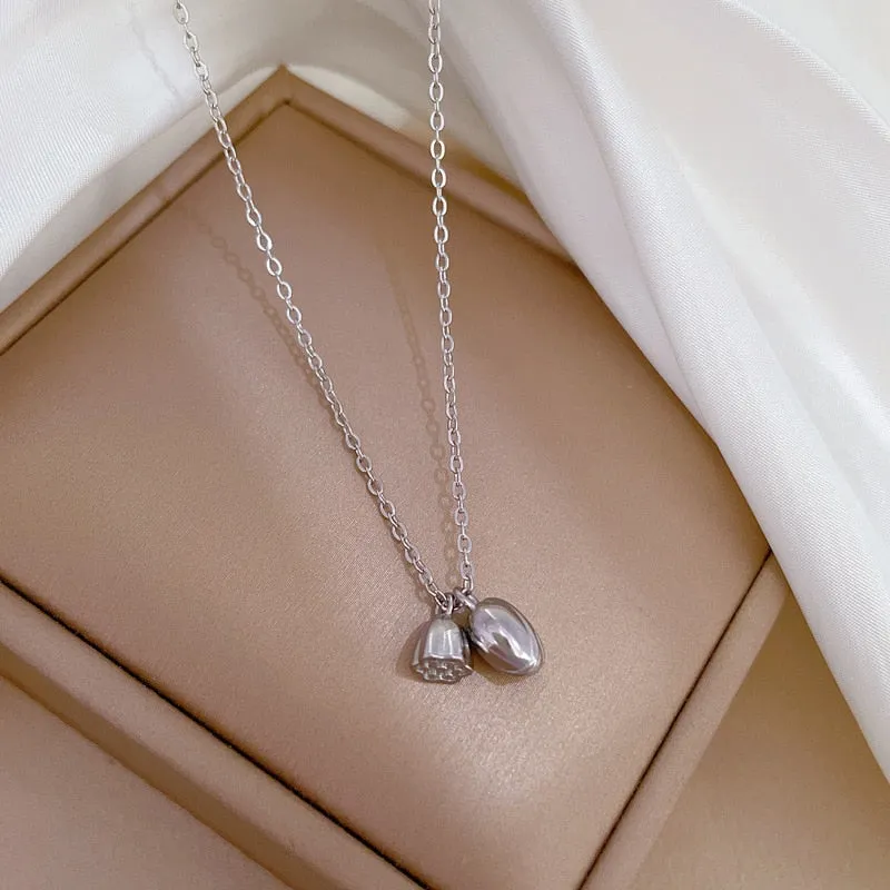 Gold Color Temperament Lotus Shaped Pendant Necklace For Women