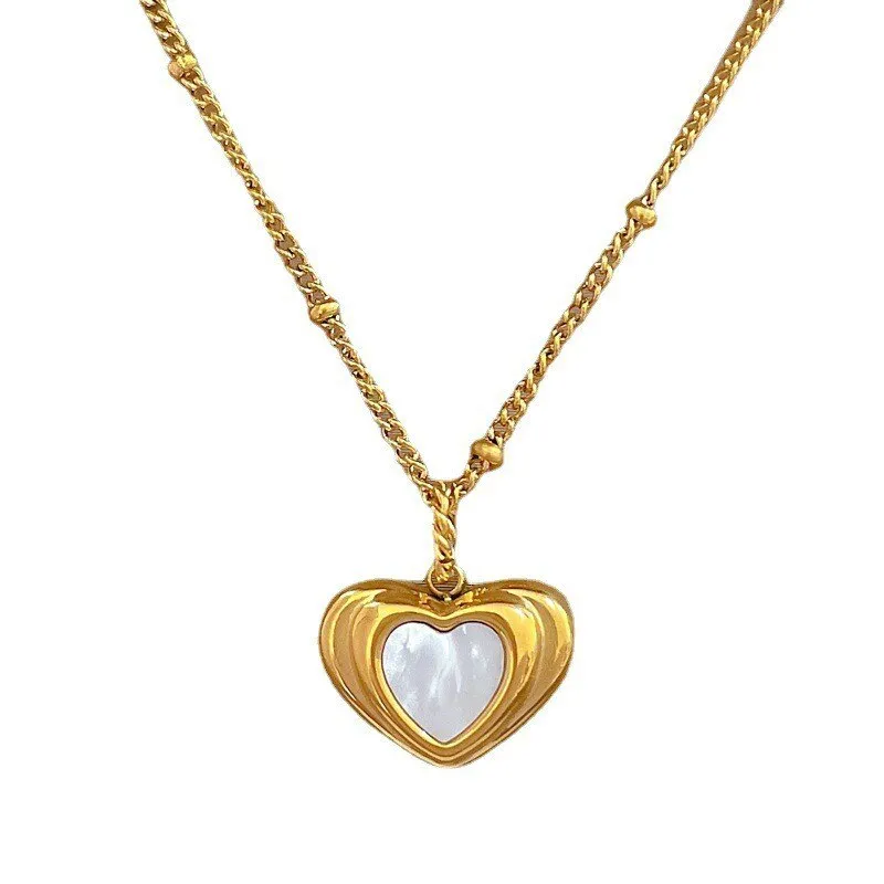 Gold Plated Bohemian Natural Shells Heart  Pendant Neckalce For Women