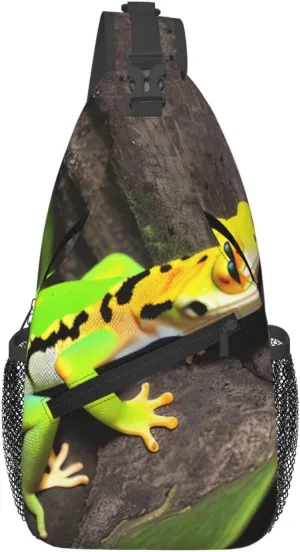 Green Geckos Print Crossbody Backpack Sling Bag Chest Bags Daypack For Sport Running Hiking Women Men Unisex