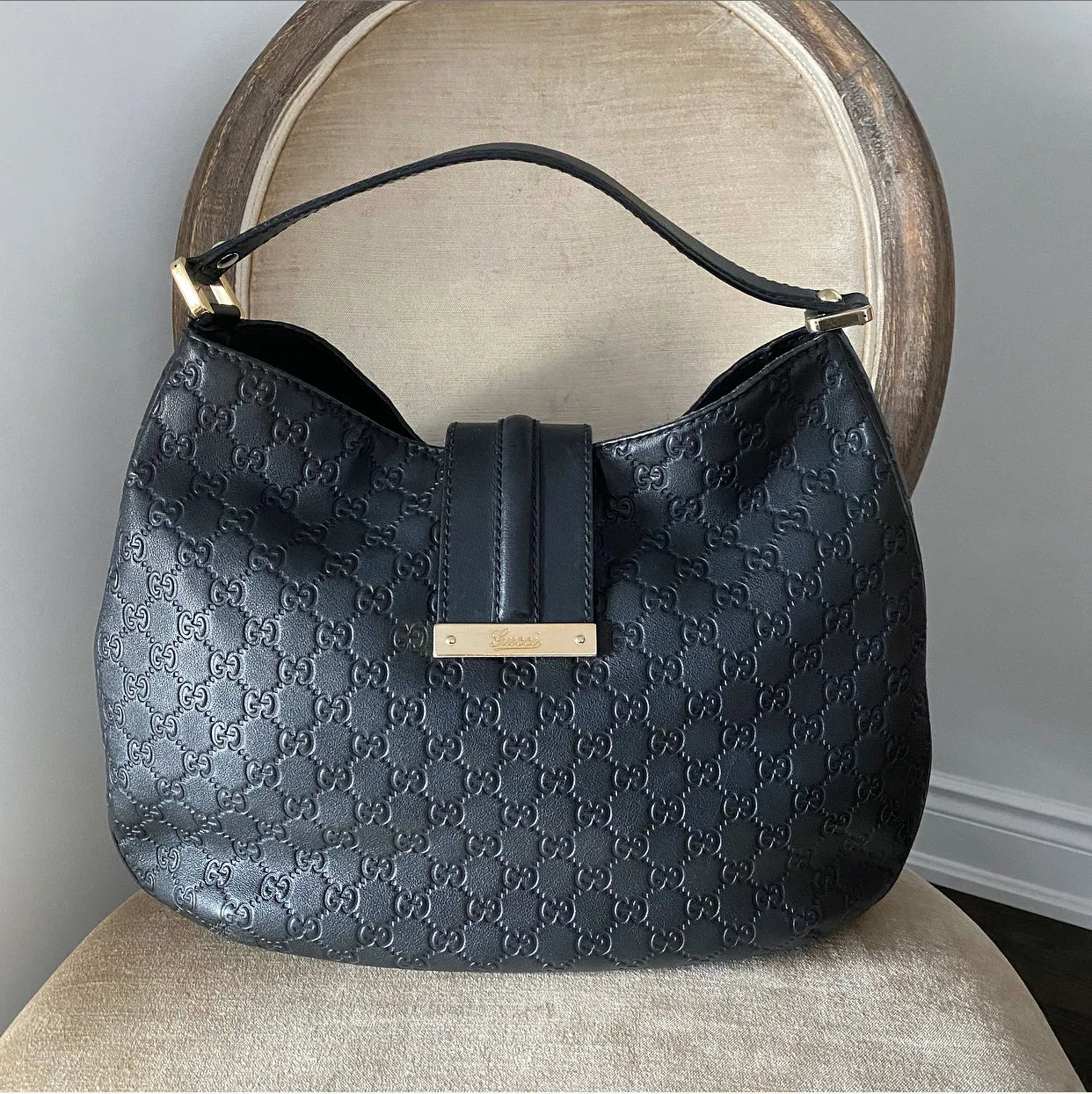 Gucci Black Leather Guccissima Logo Hobo Bag