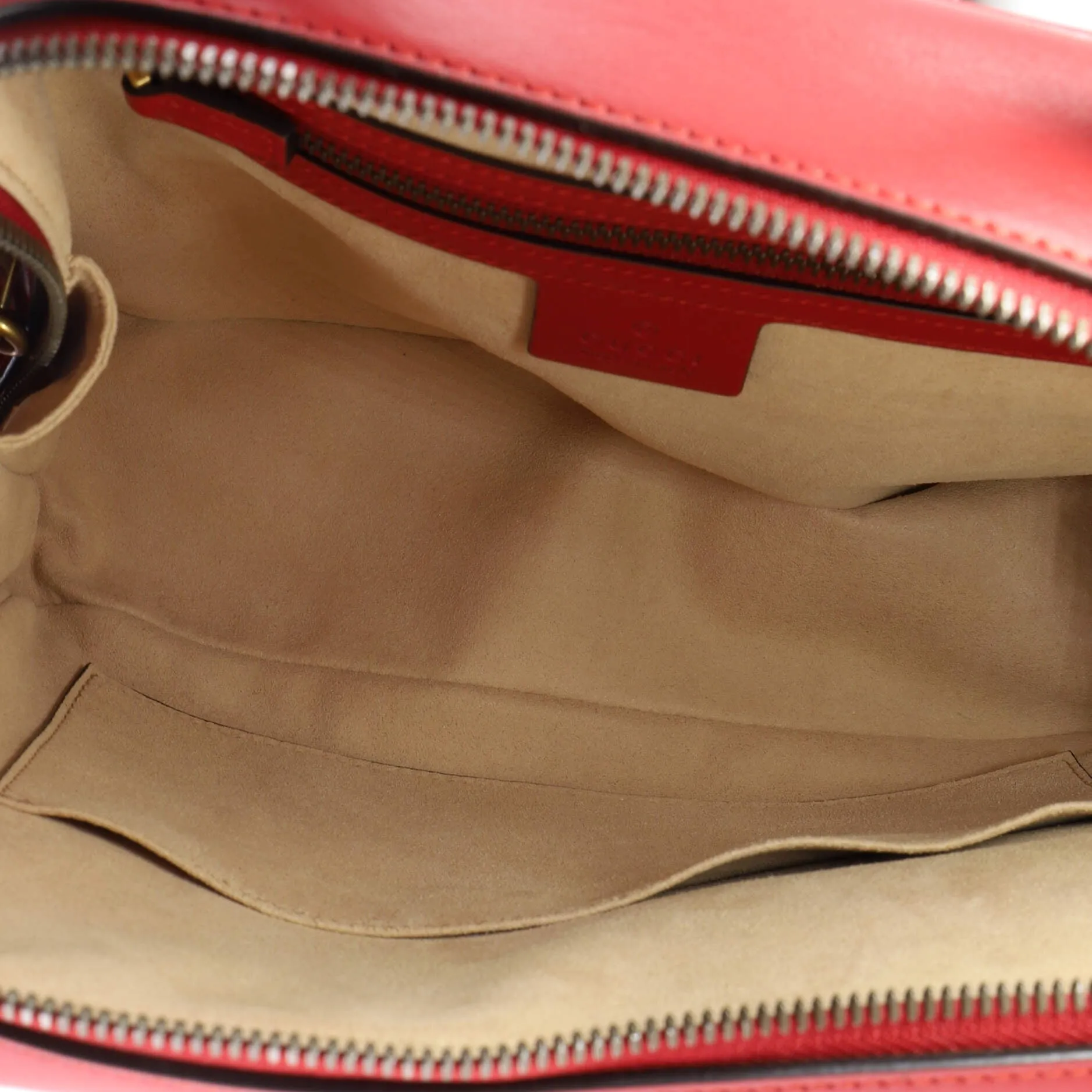 Gucci Gg Marmont Zip Around Camera Bag