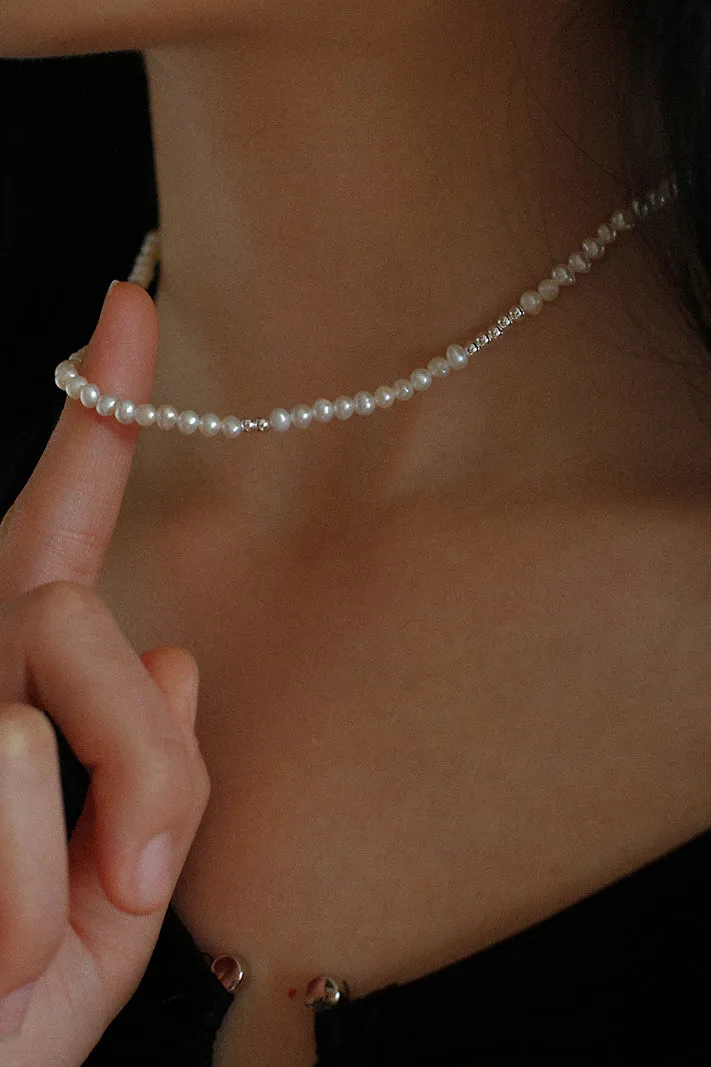 Japanese Minimalist Pearl Necklace