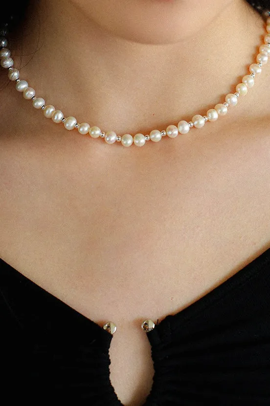 Japanese Minimalist Pearl Necklace