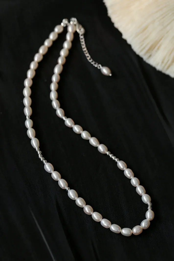 Japanese Minimalist Pearl Necklace